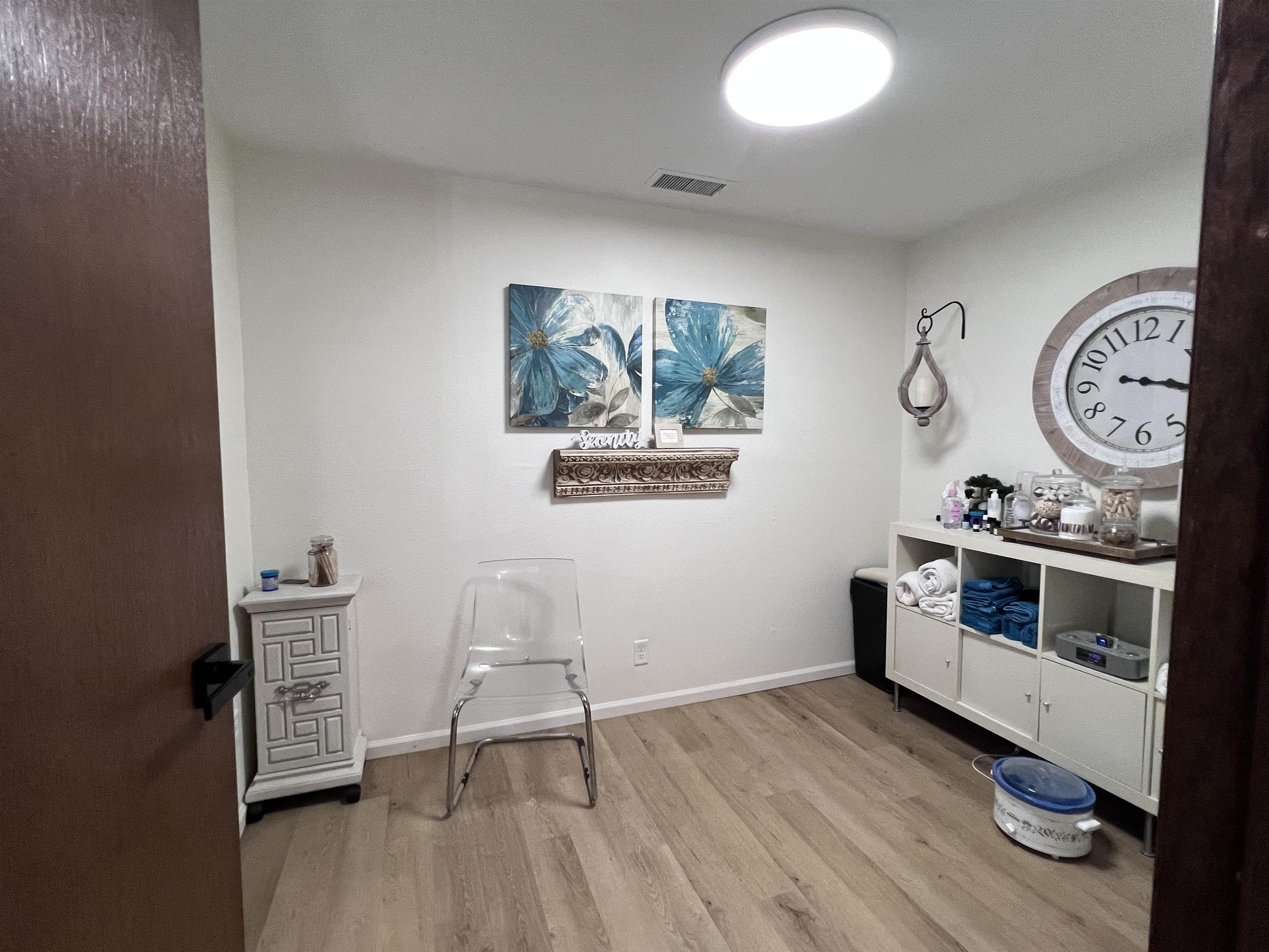 MLS #251201