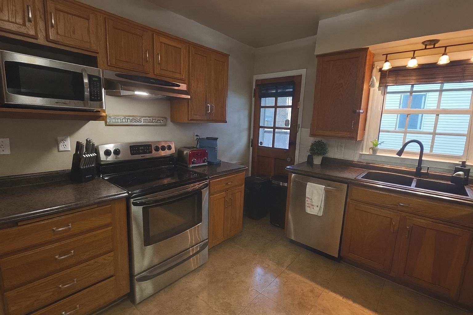 MLS #251202