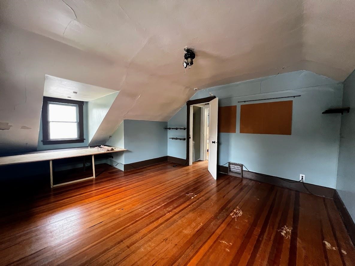 MLS #251204