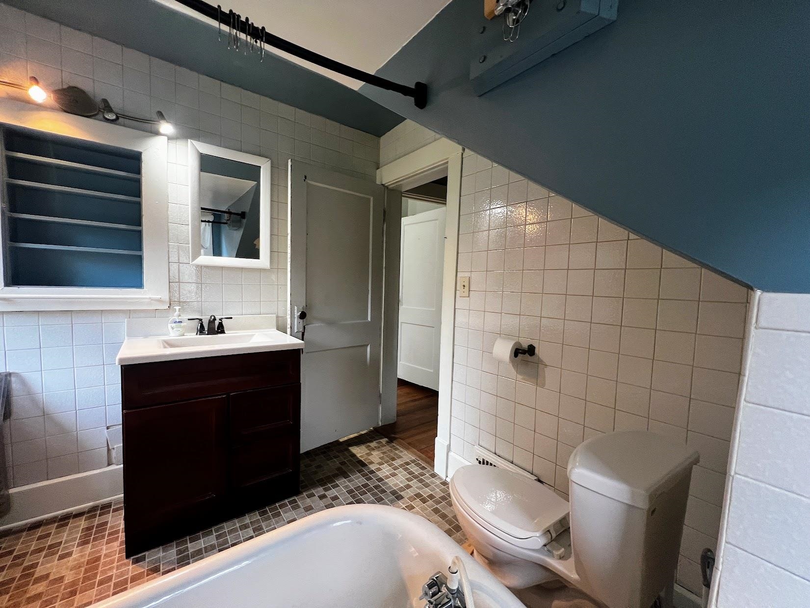 MLS #251204
