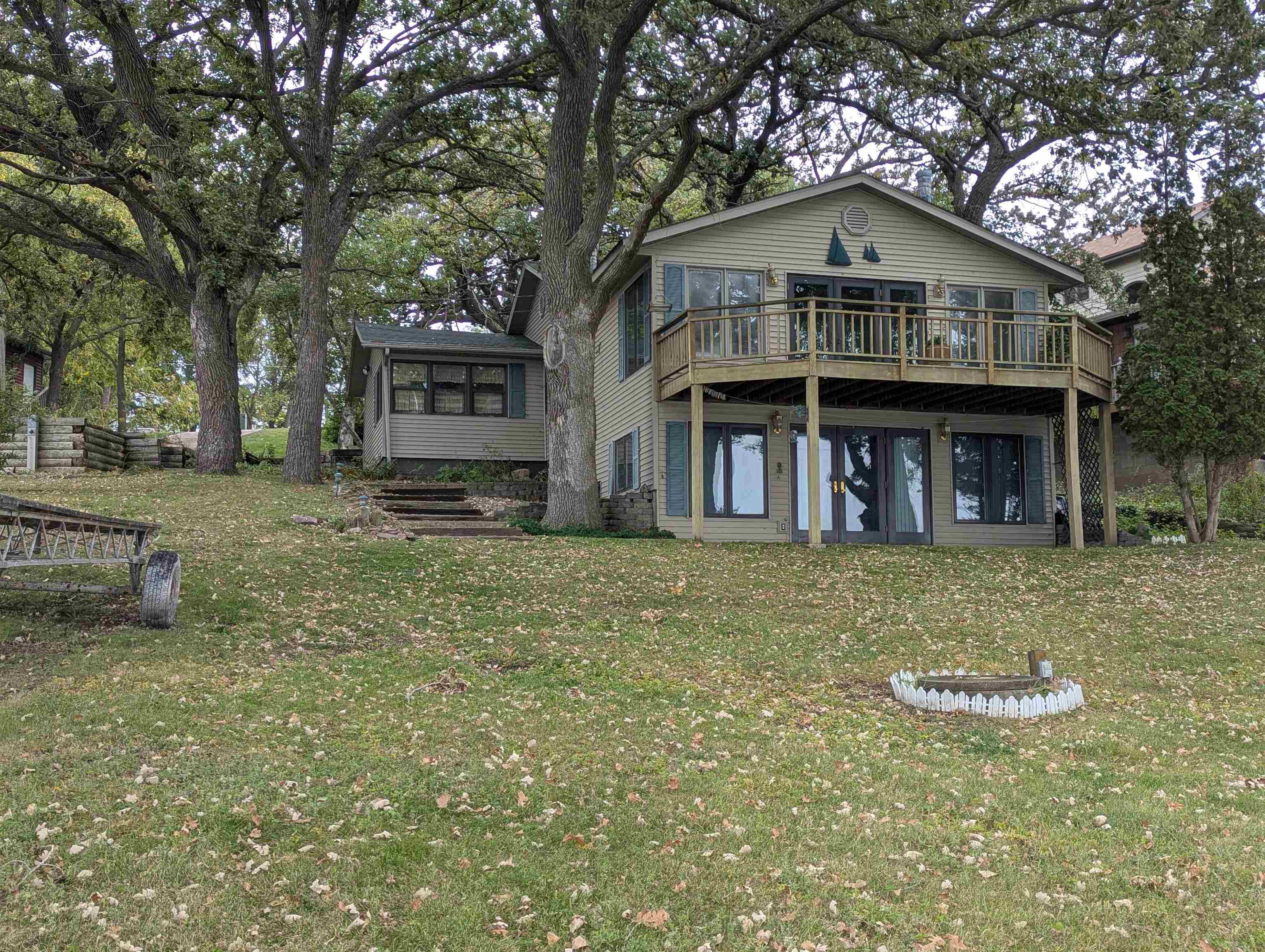 16822 255th Avenue, Spirit Lake, IA 51360 