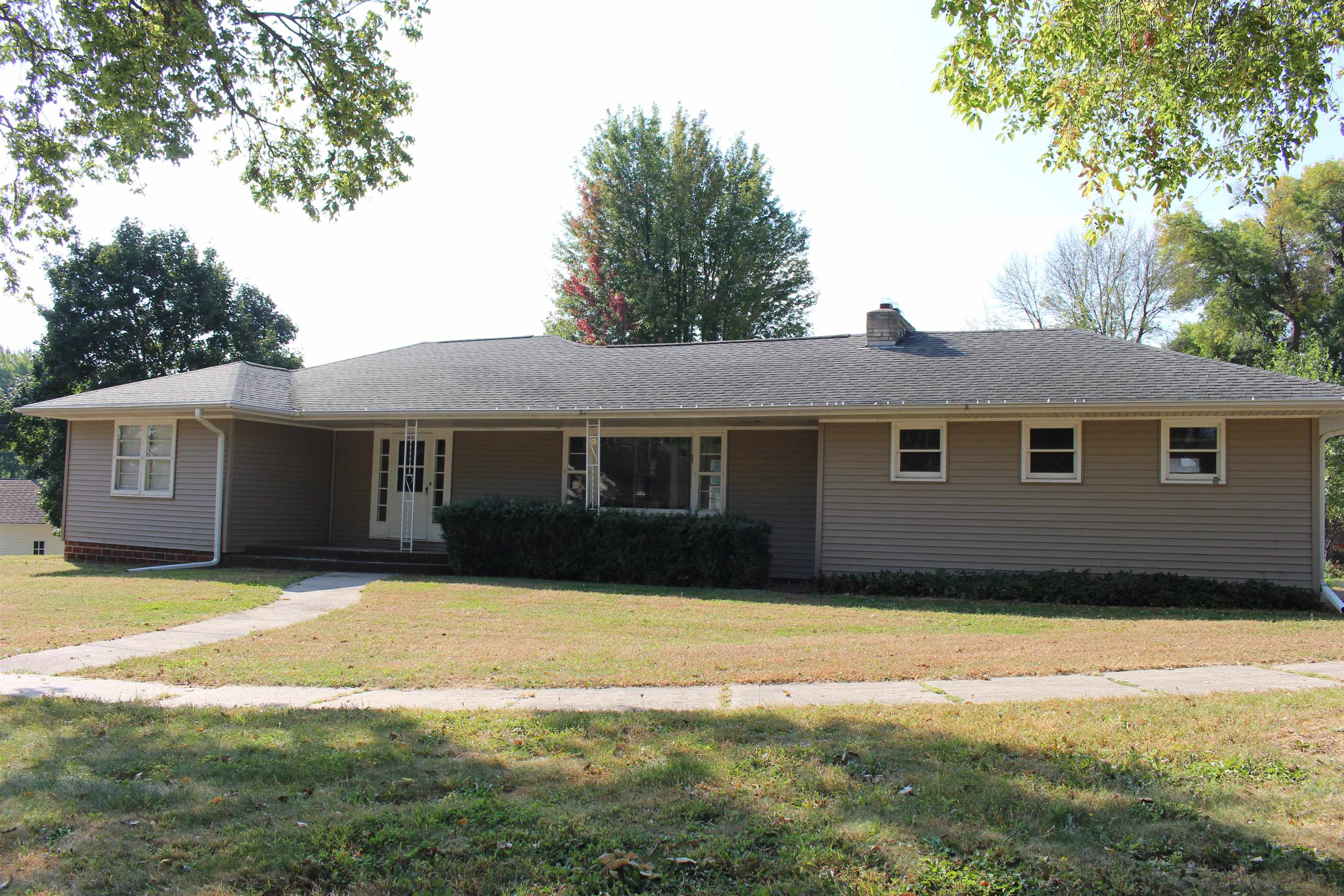 205 3rd Street, Lake View, IA 51450 