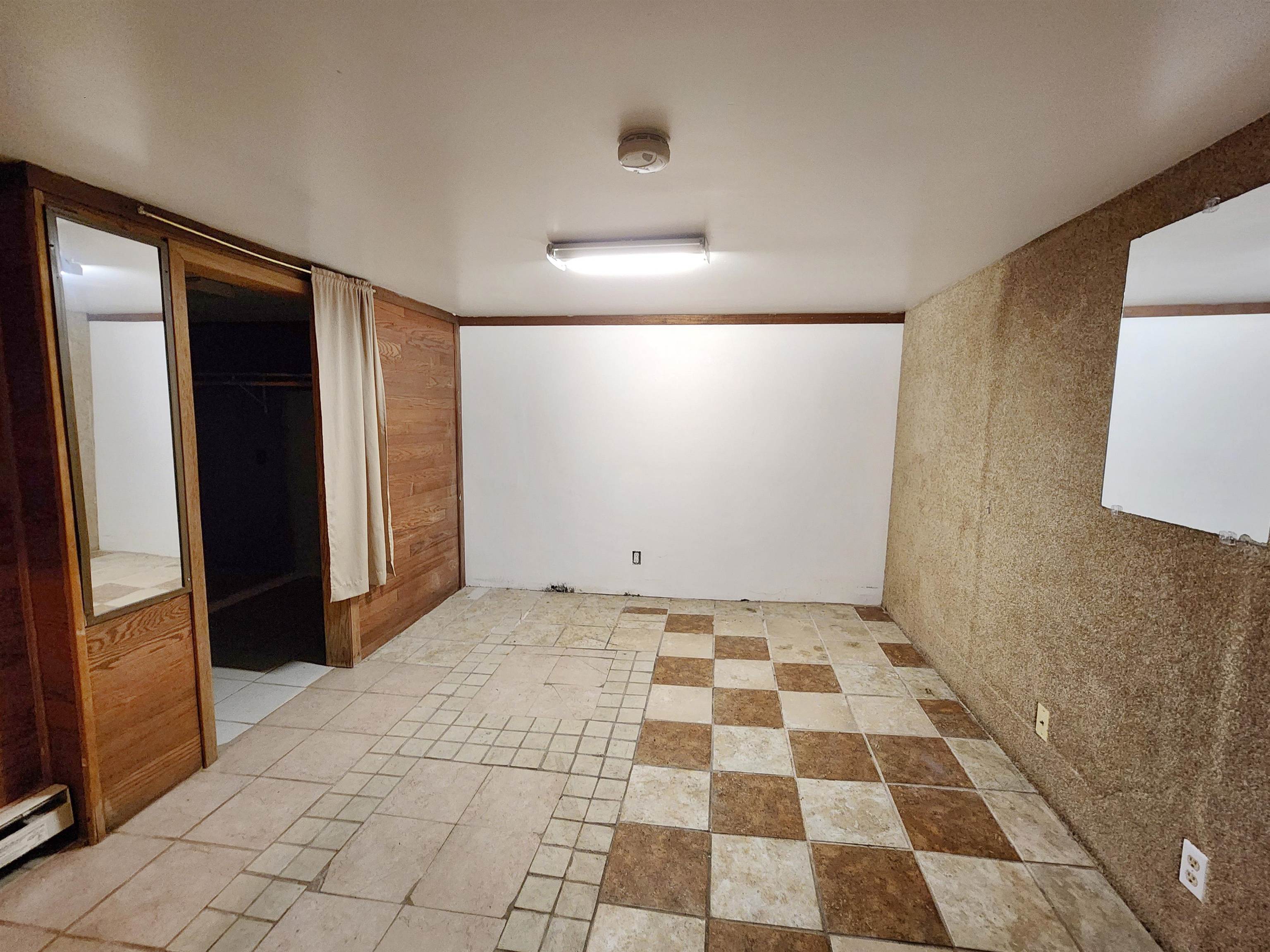 MLS #251209
