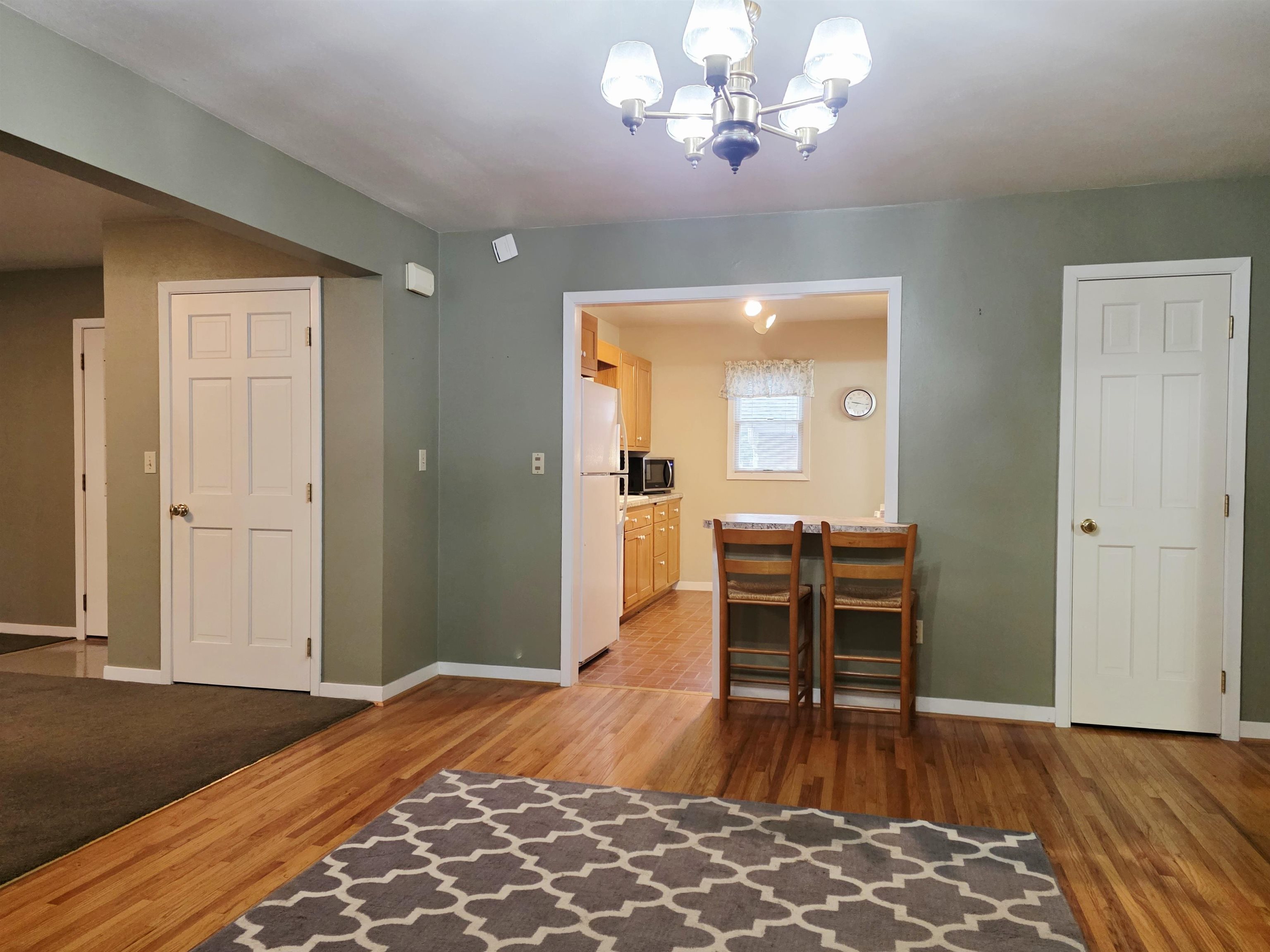 MLS #251216