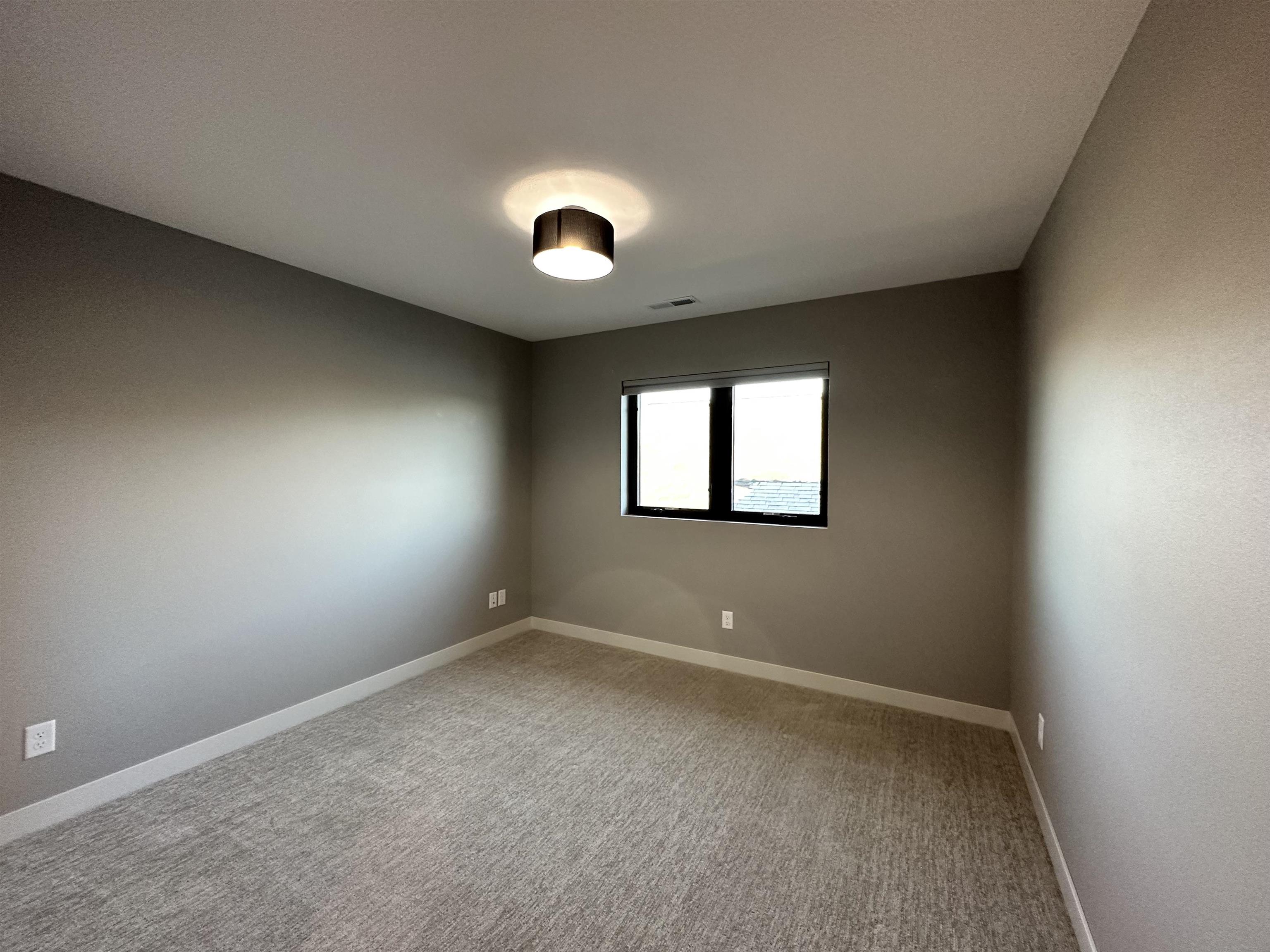 MLS #251225