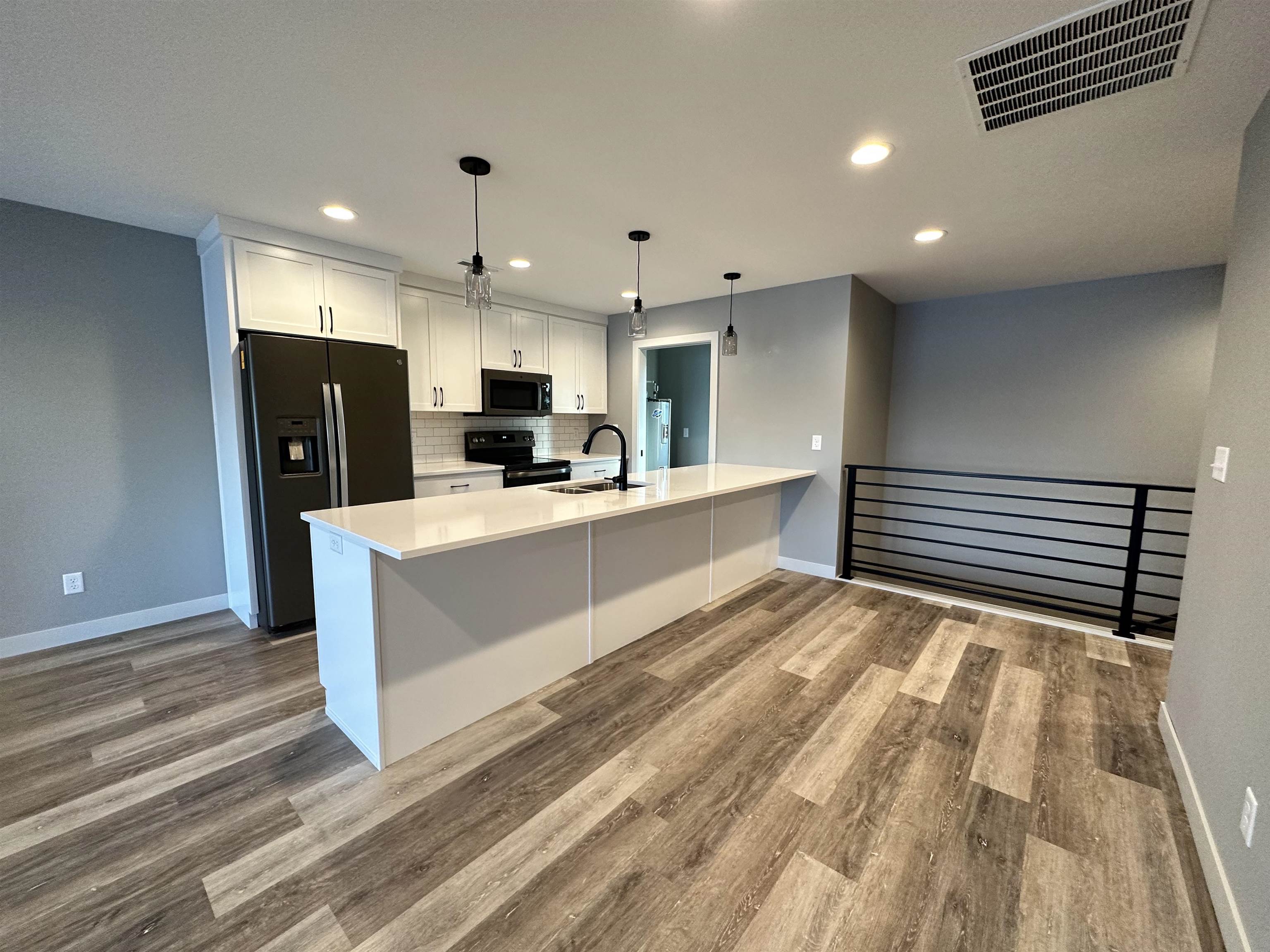 MLS #251225