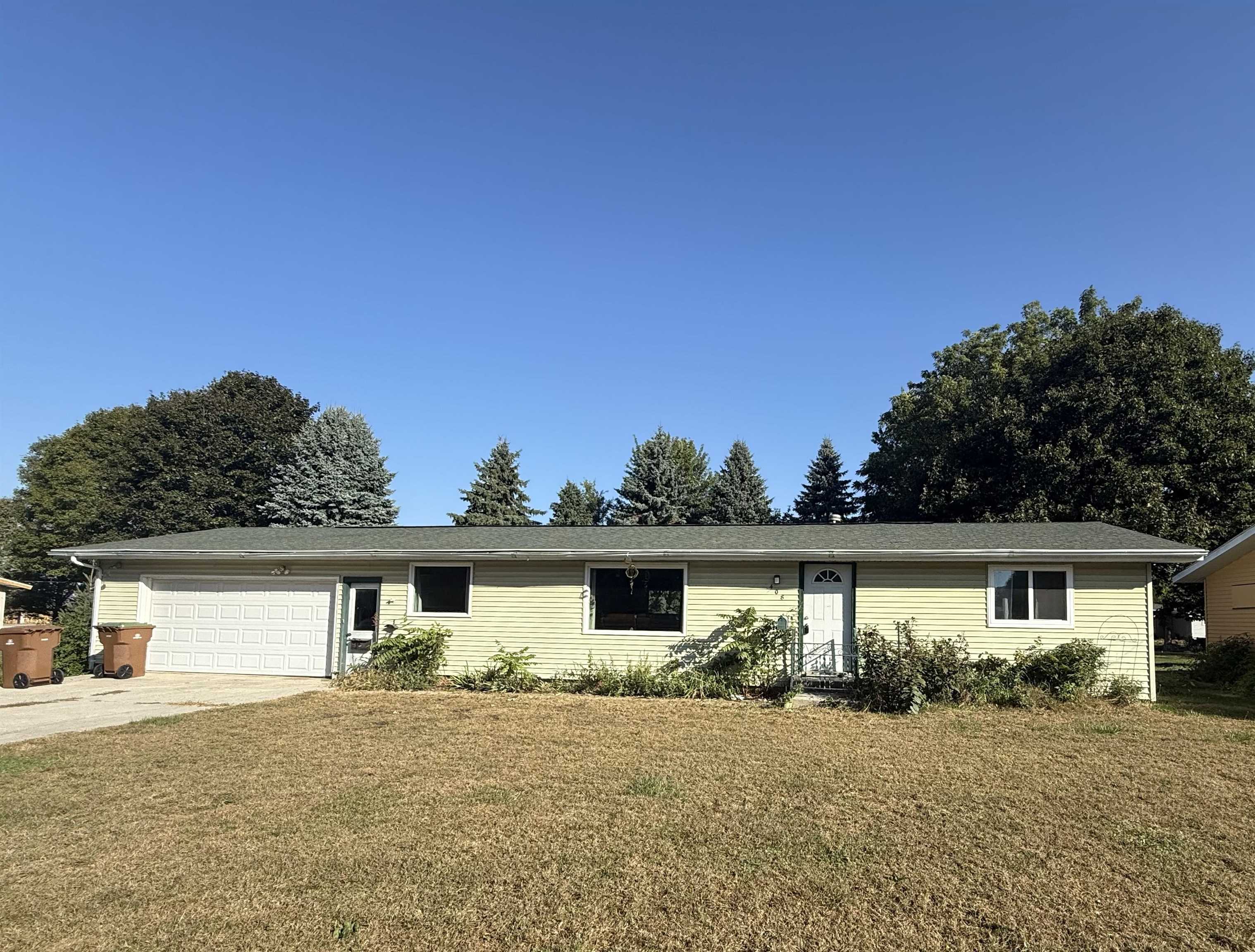 408 ELM Street, Albert City, IA 50510 