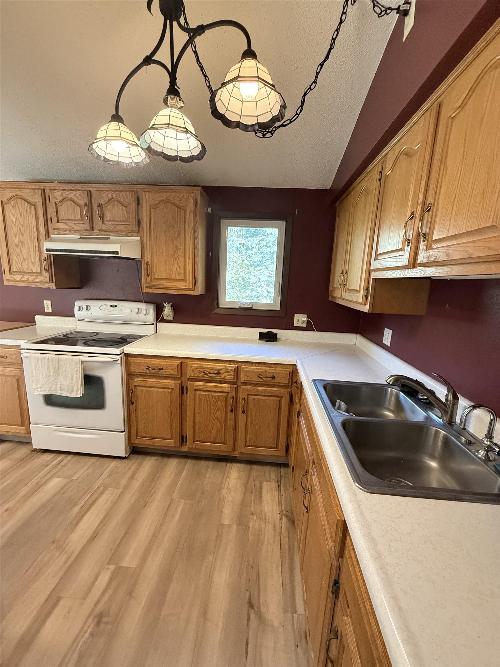 MLS #251227
