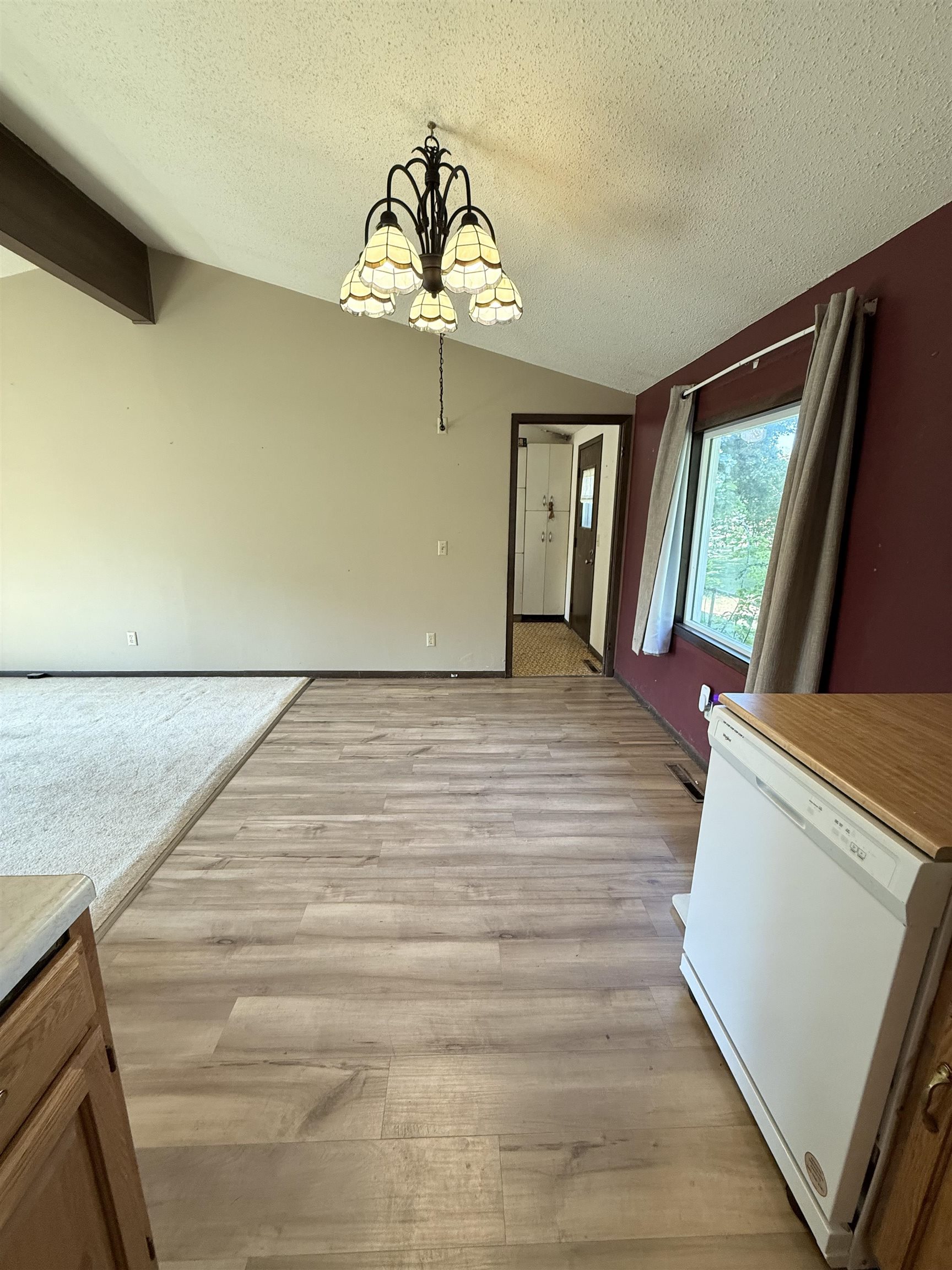 MLS #251227