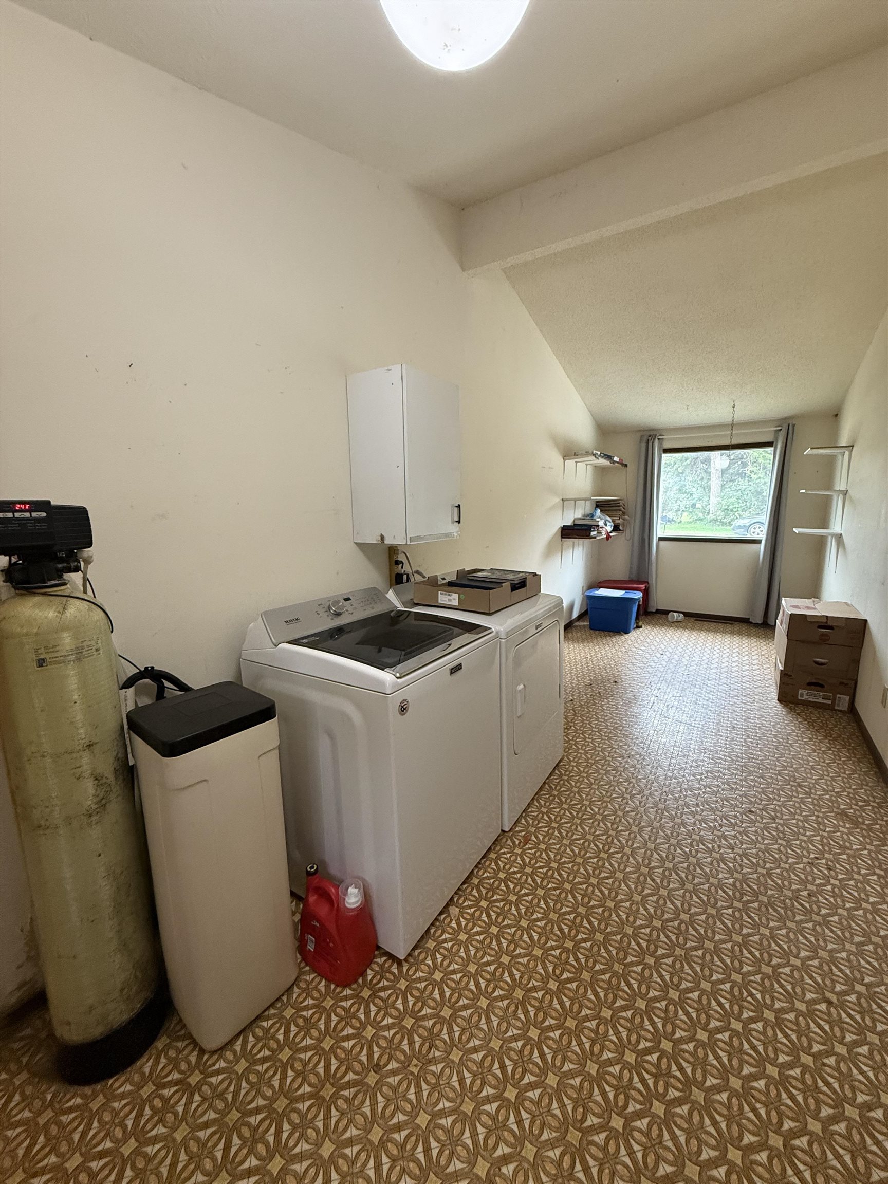 MLS #251227