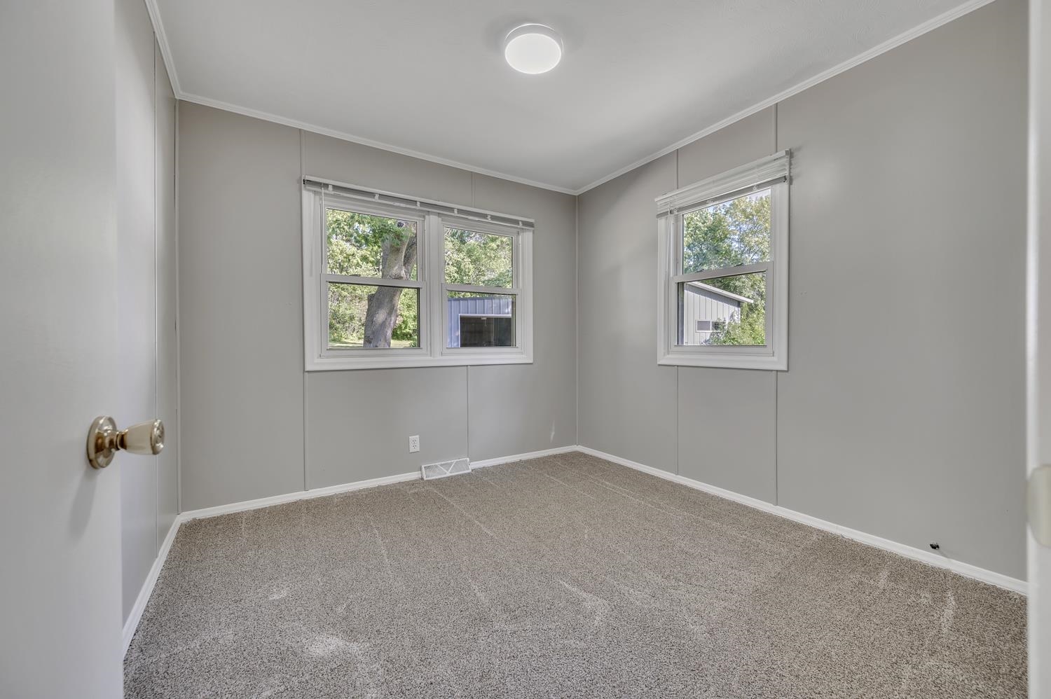 MLS #251230