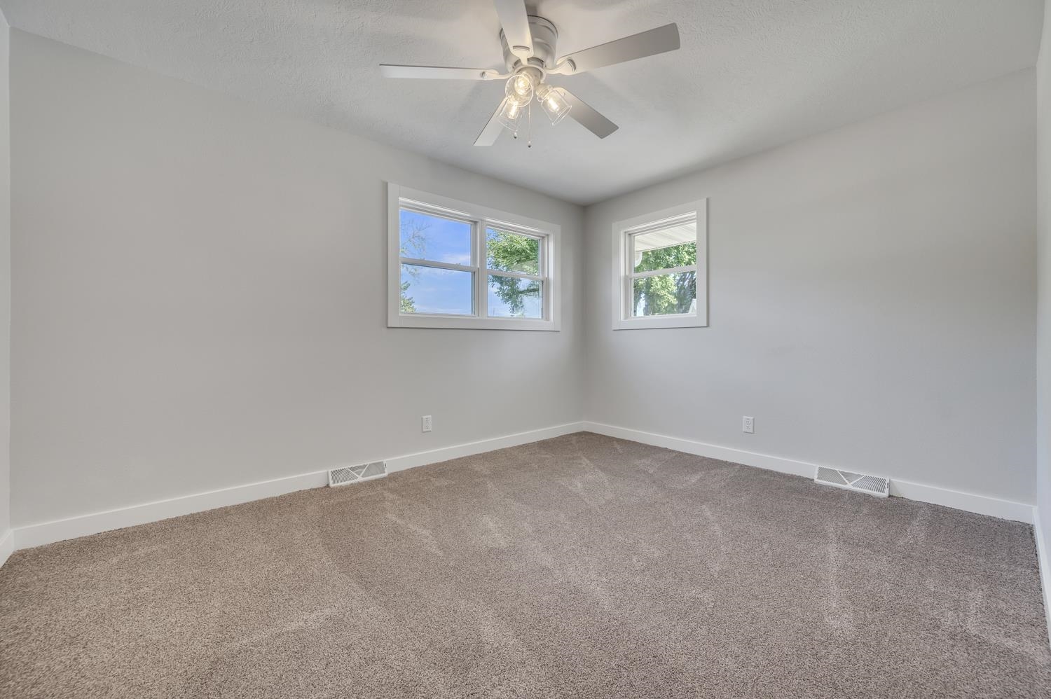 MLS #251240