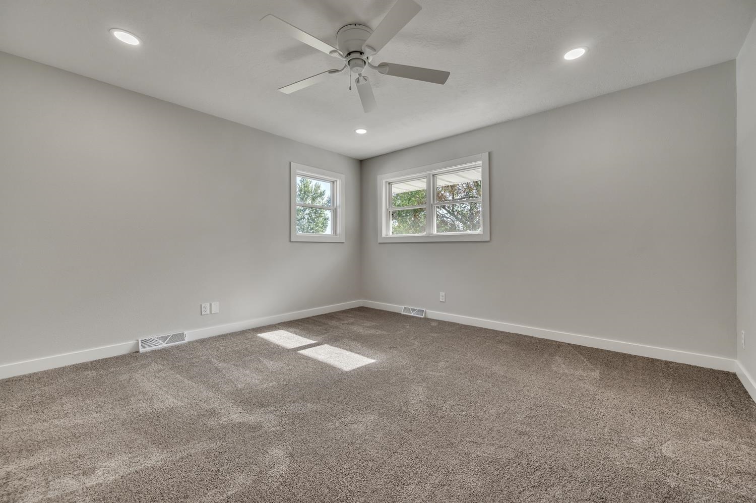 MLS #251240