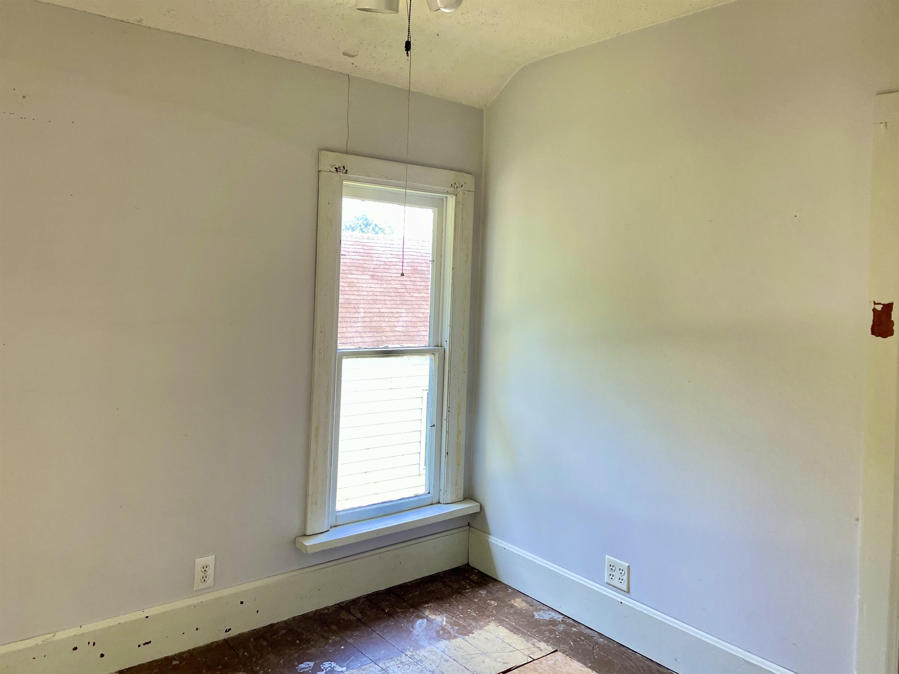 MLS #251246