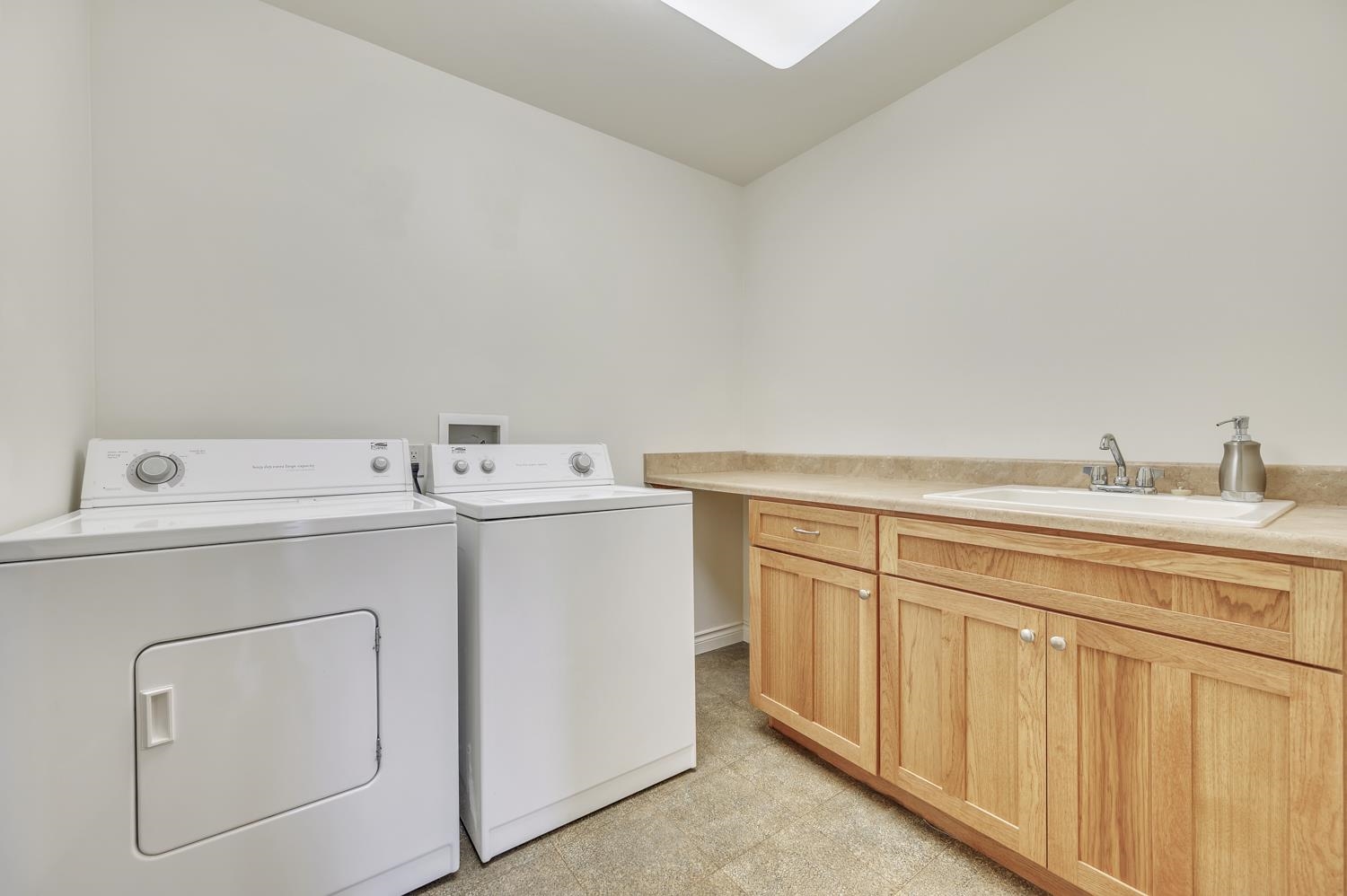 MLS #251258