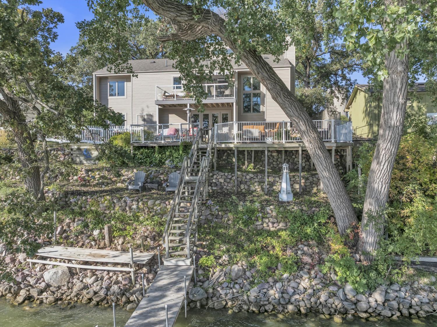 MLS #251282
