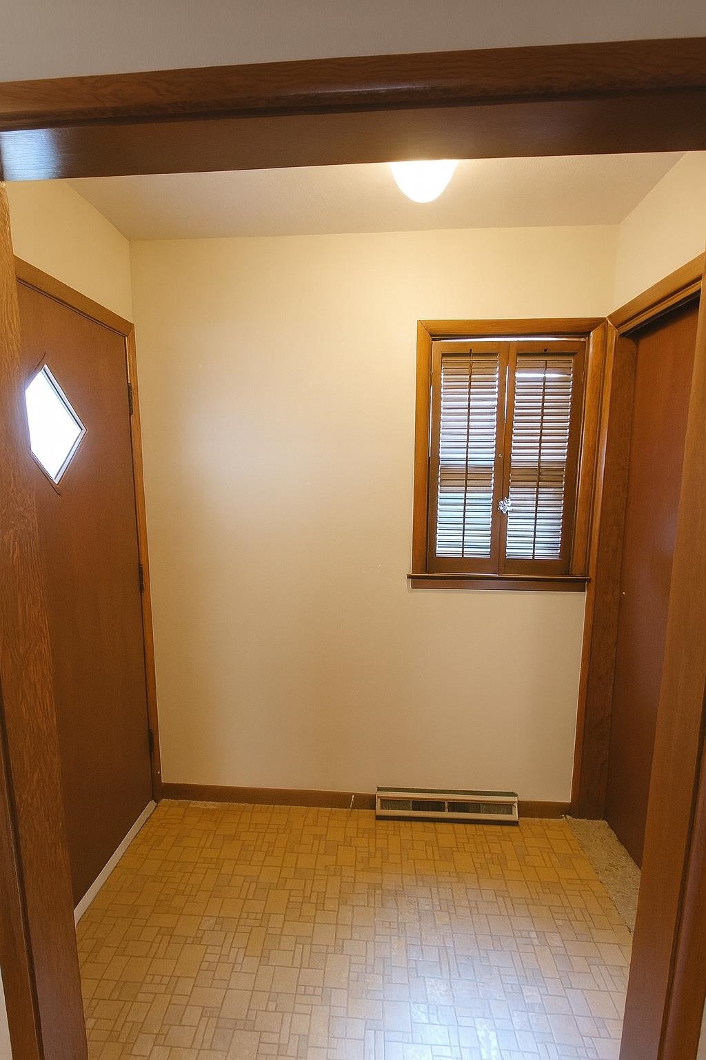 MLS #251290