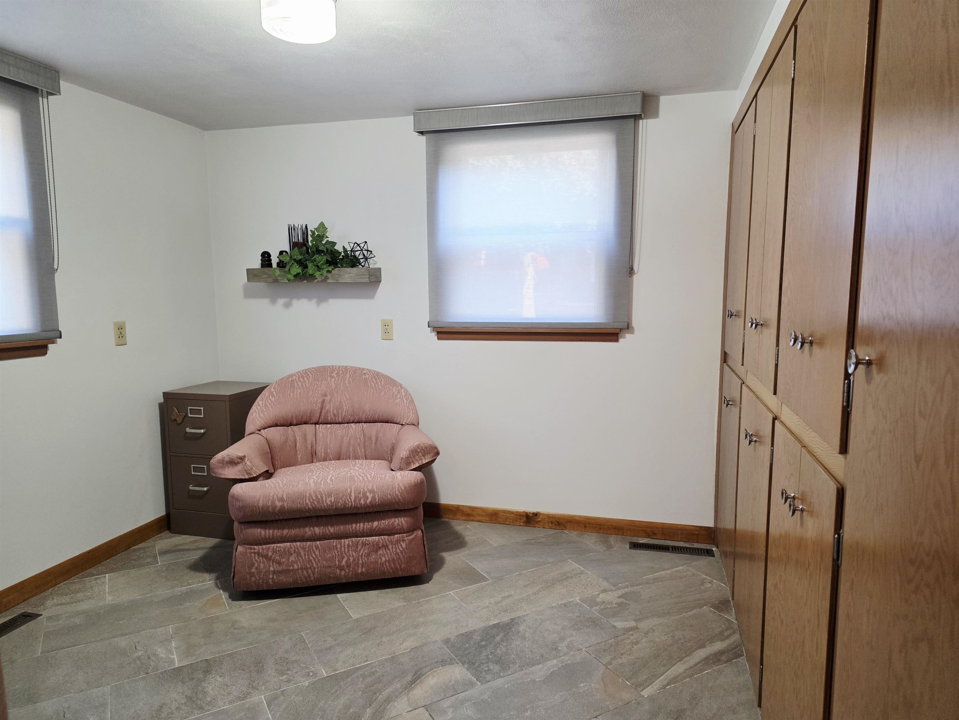 MLS #251293