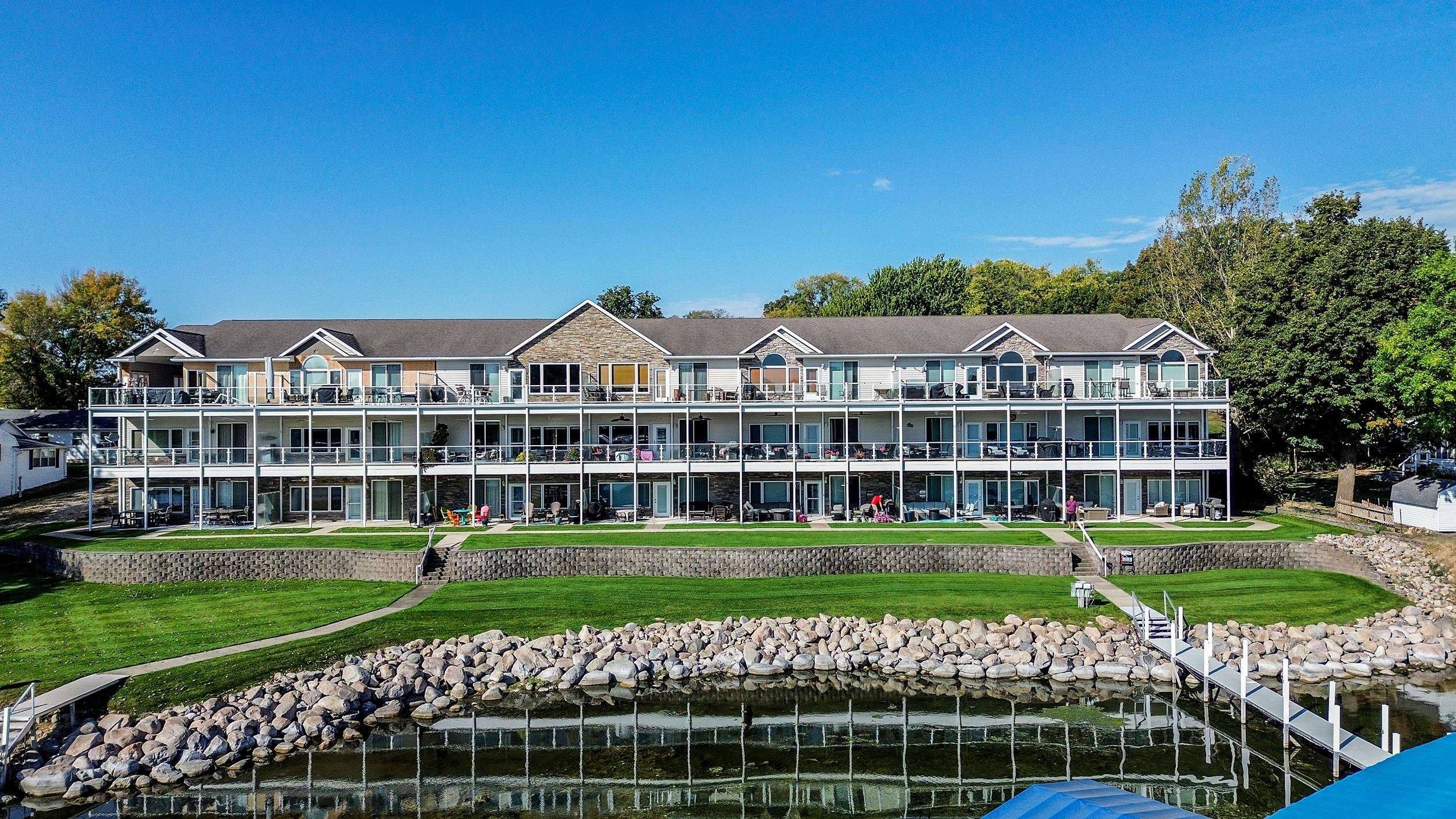 14 Iowa Street #B4, Arnolds Park, IA 51331 