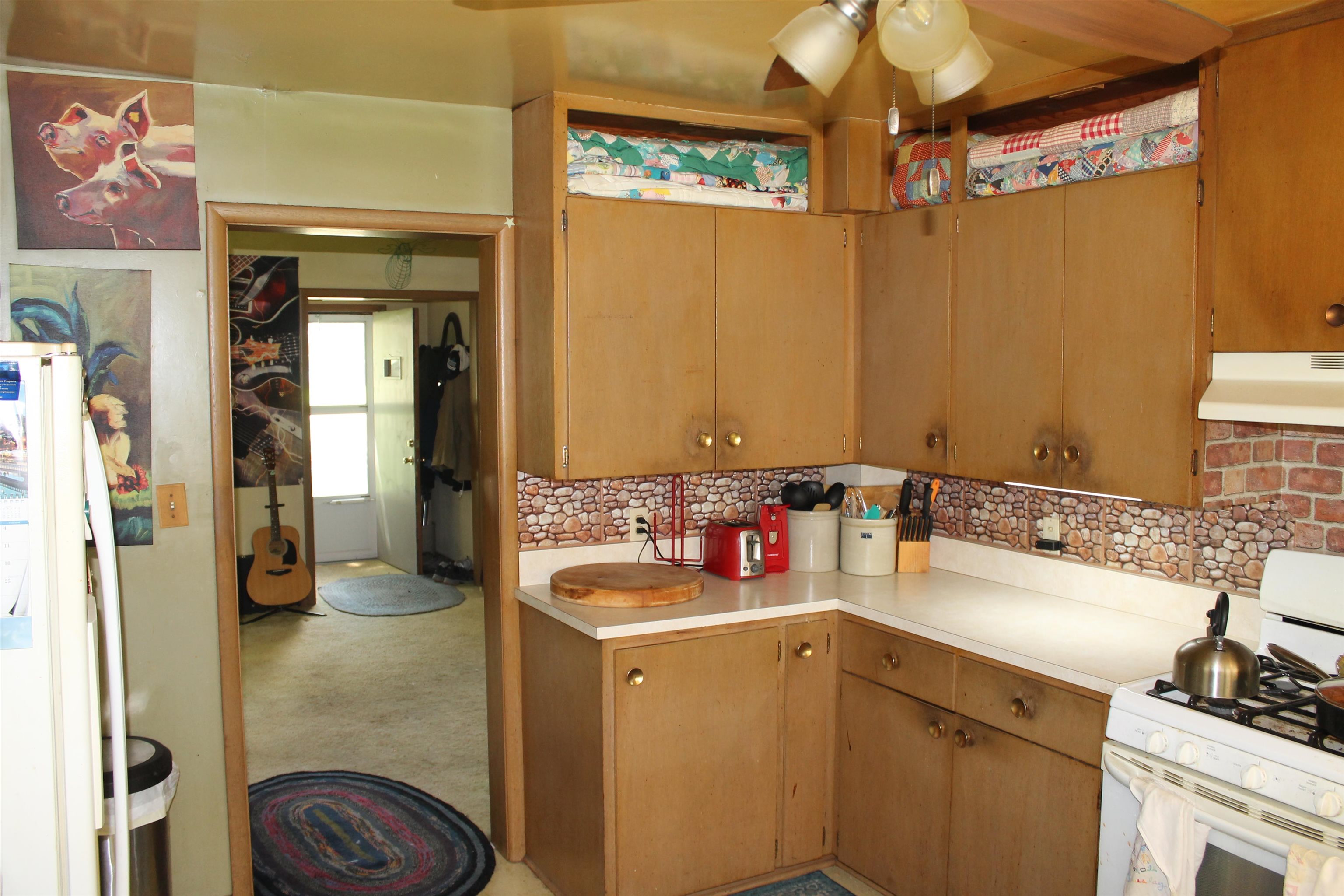 MLS #251316