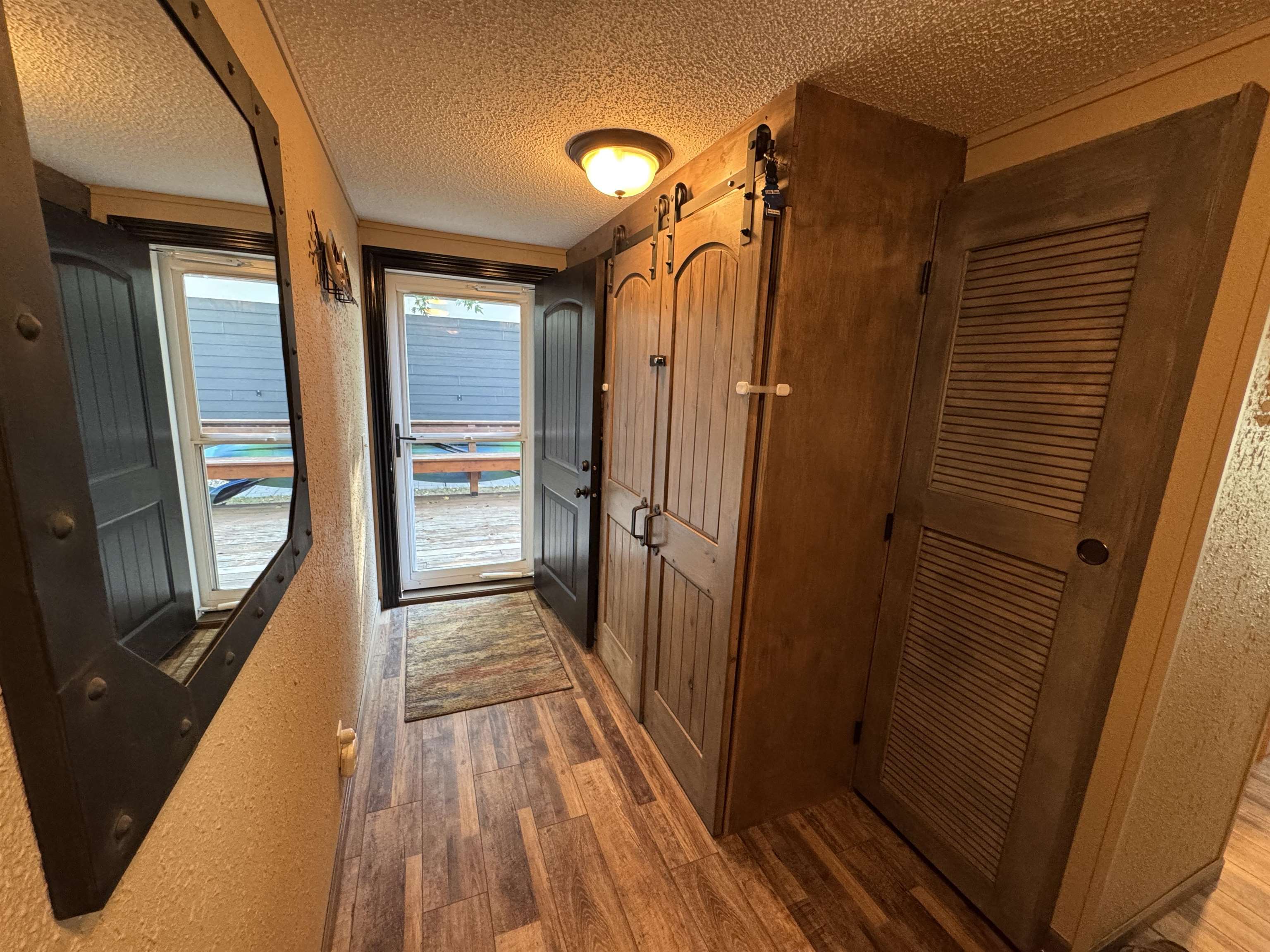 MLS #251327