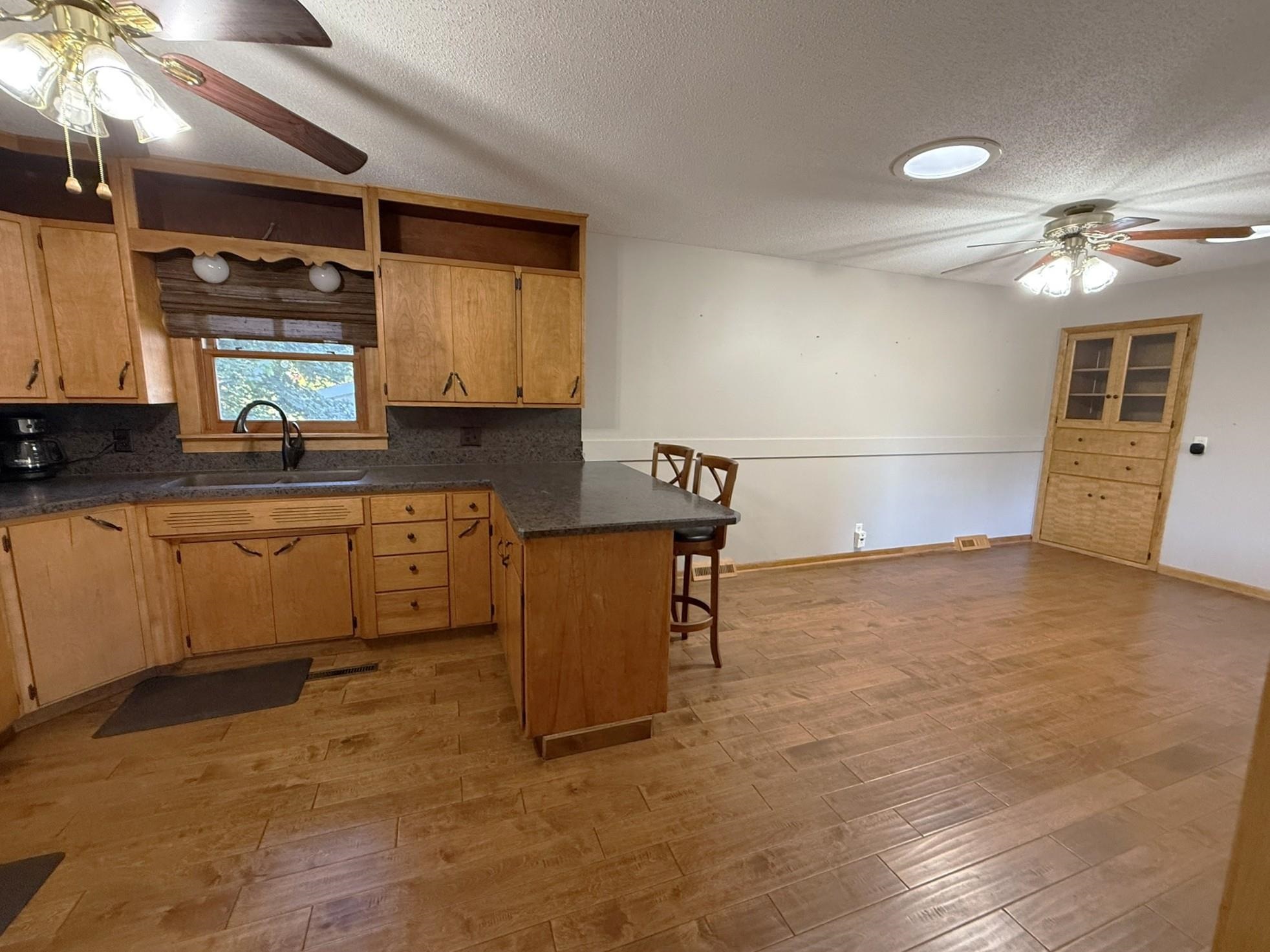 MLS #251328