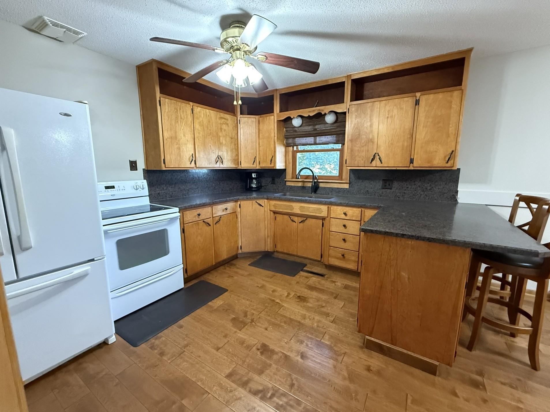 MLS #251328