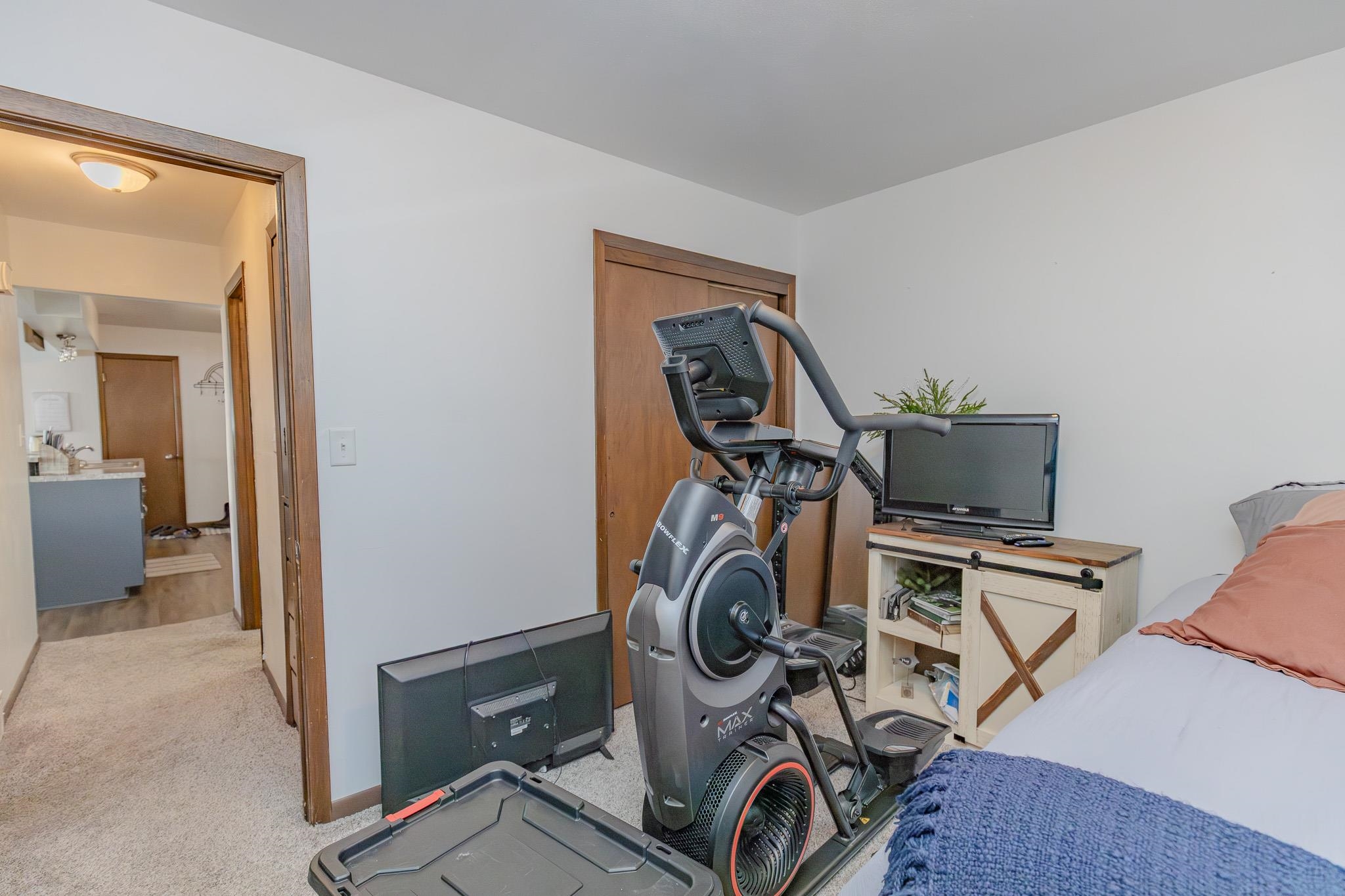 MLS #251329