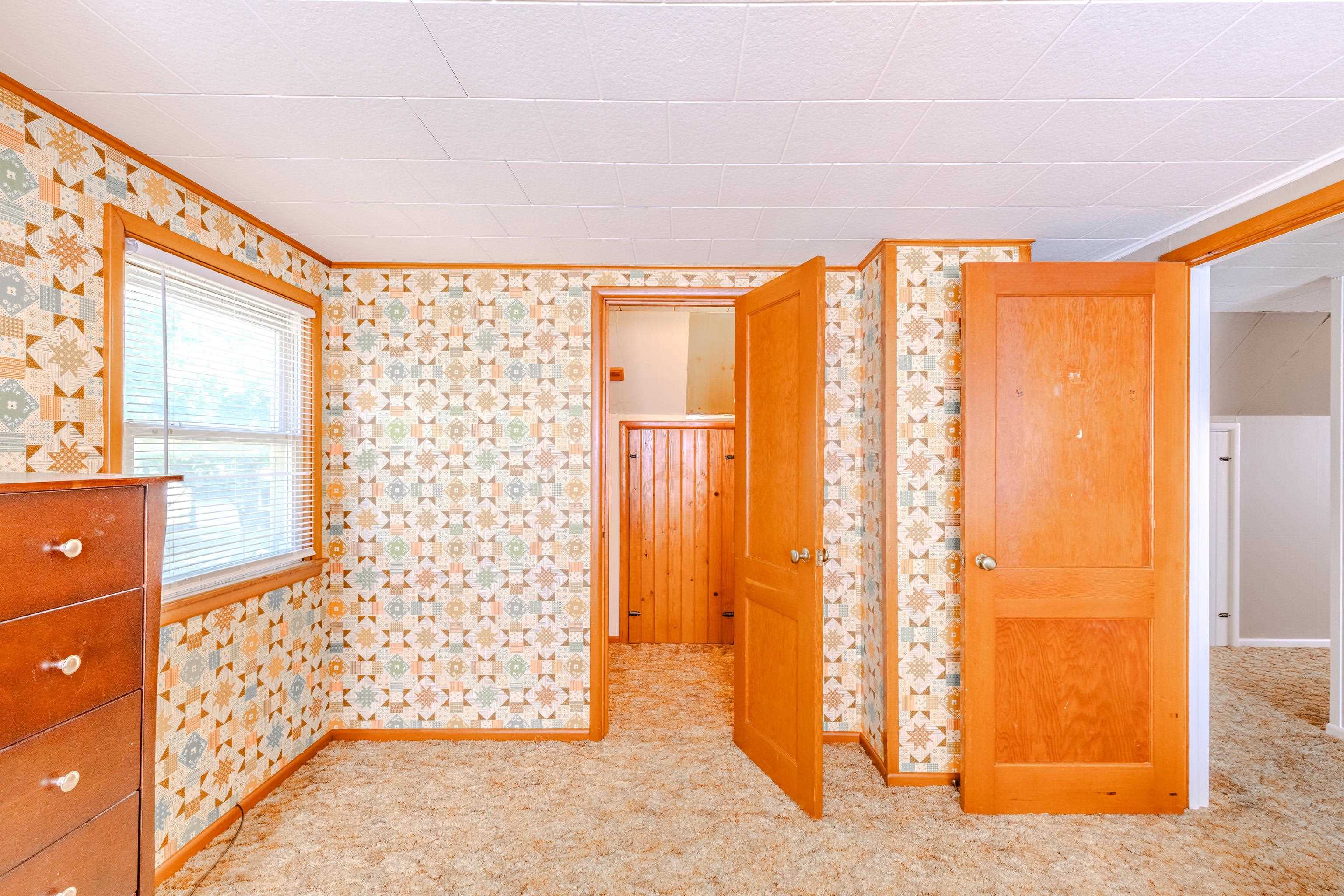 MLS #251330