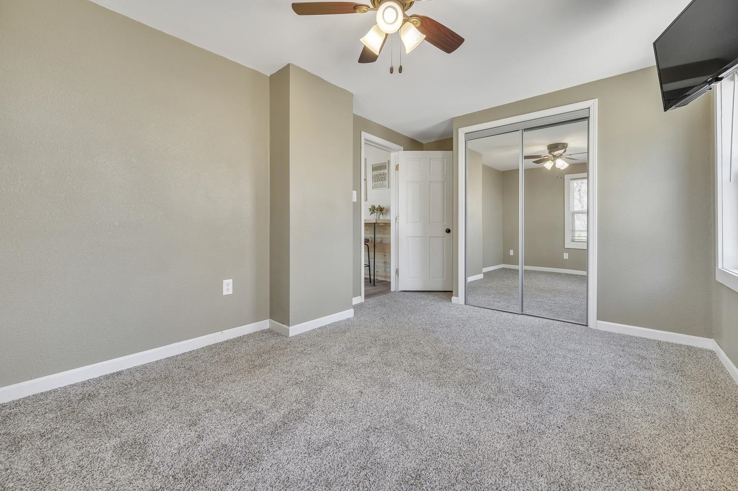 MLS #251347