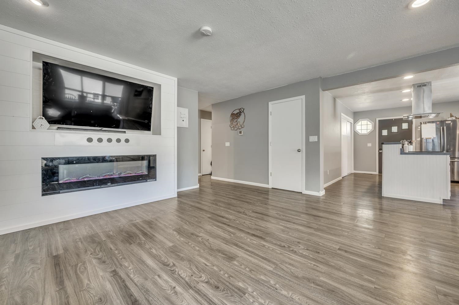 MLS #251354
