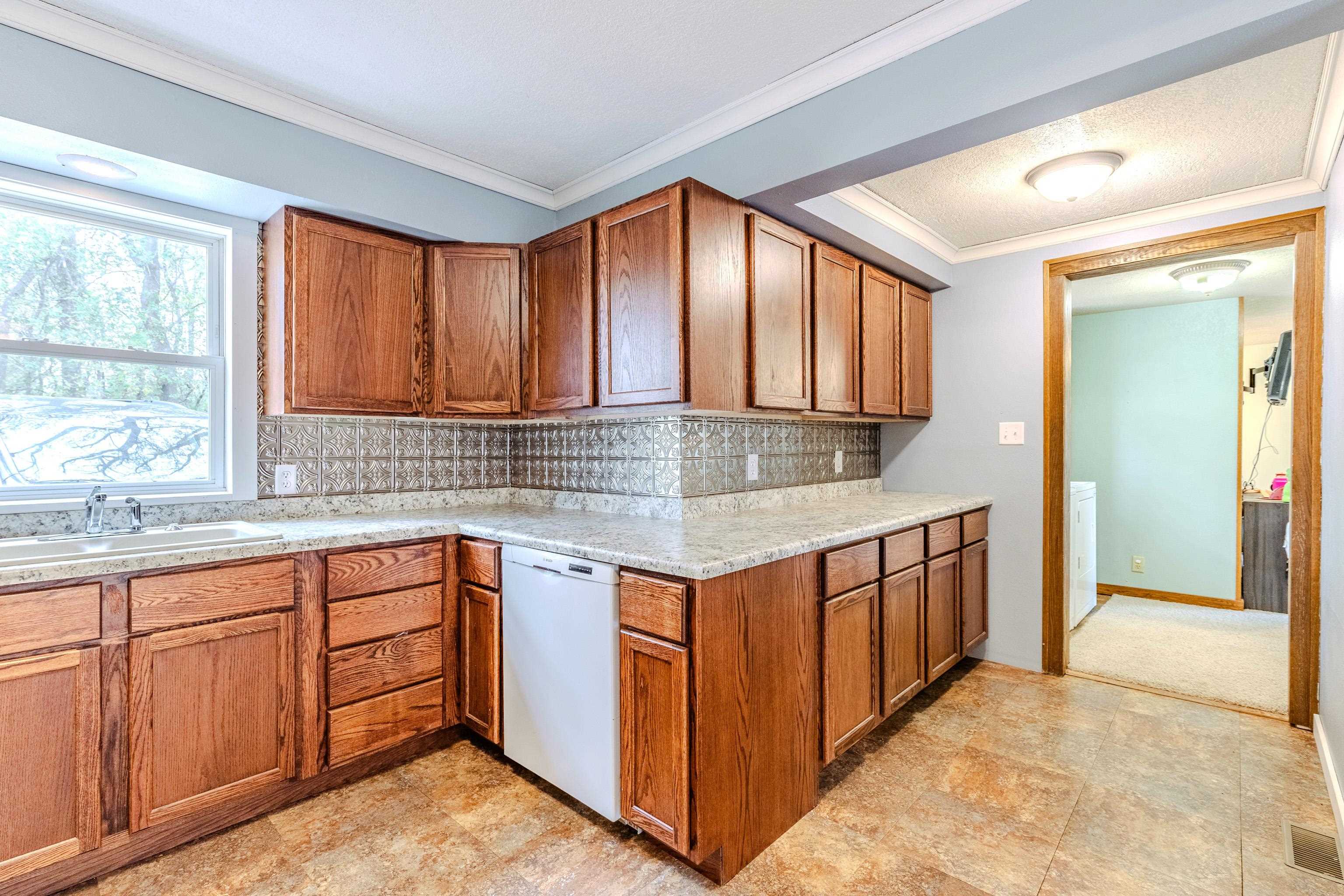 MLS #251364
