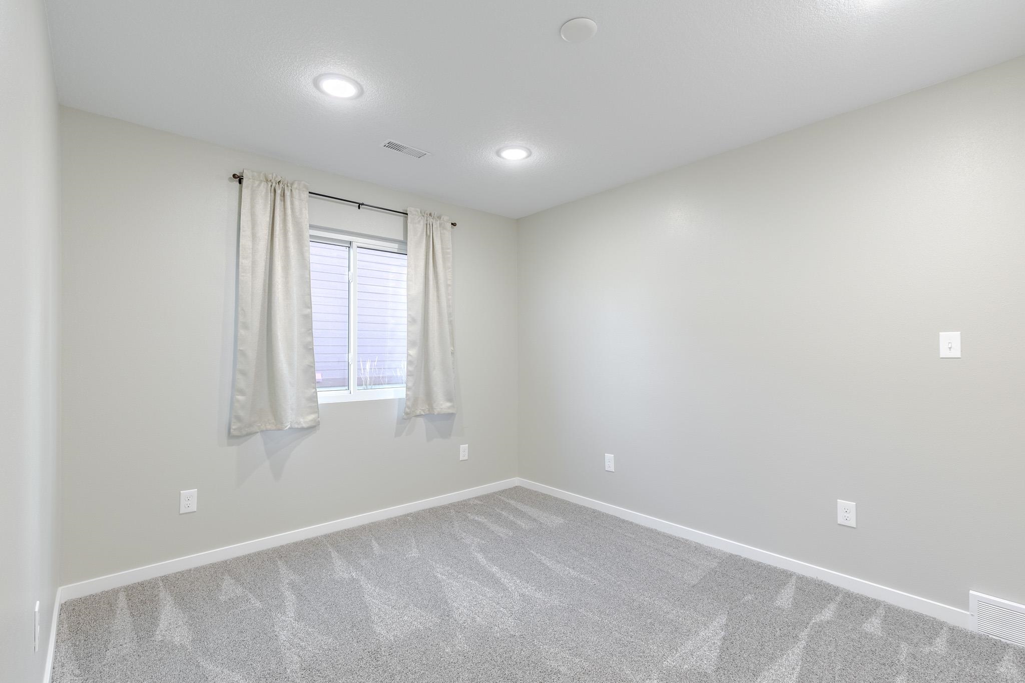 MLS #251365