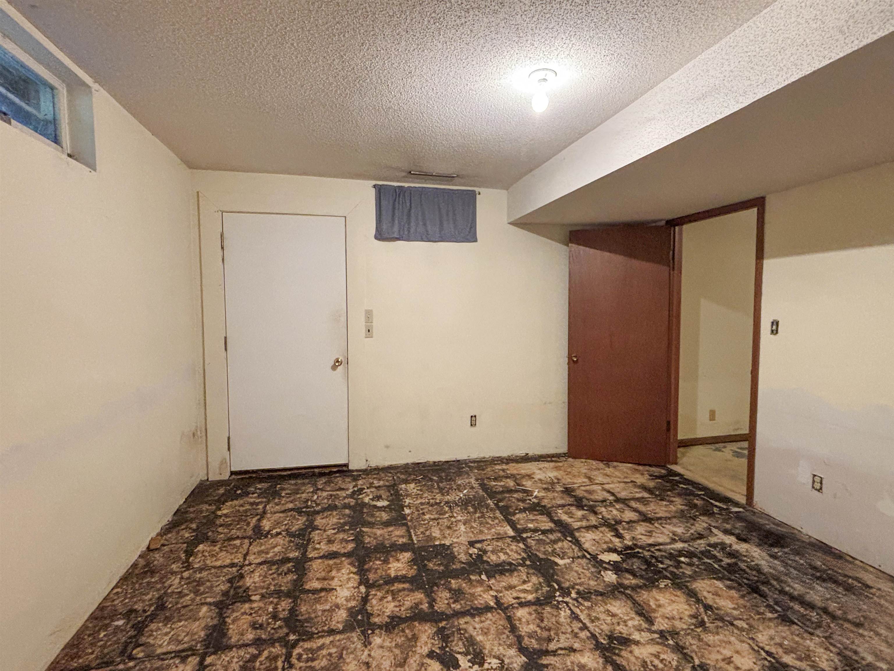 MLS #251368