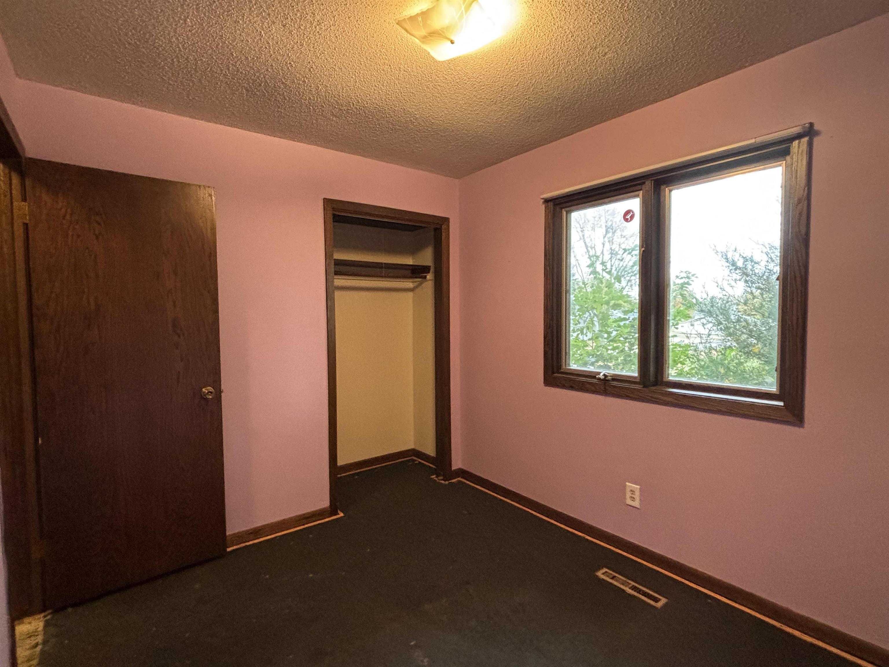 MLS #251368