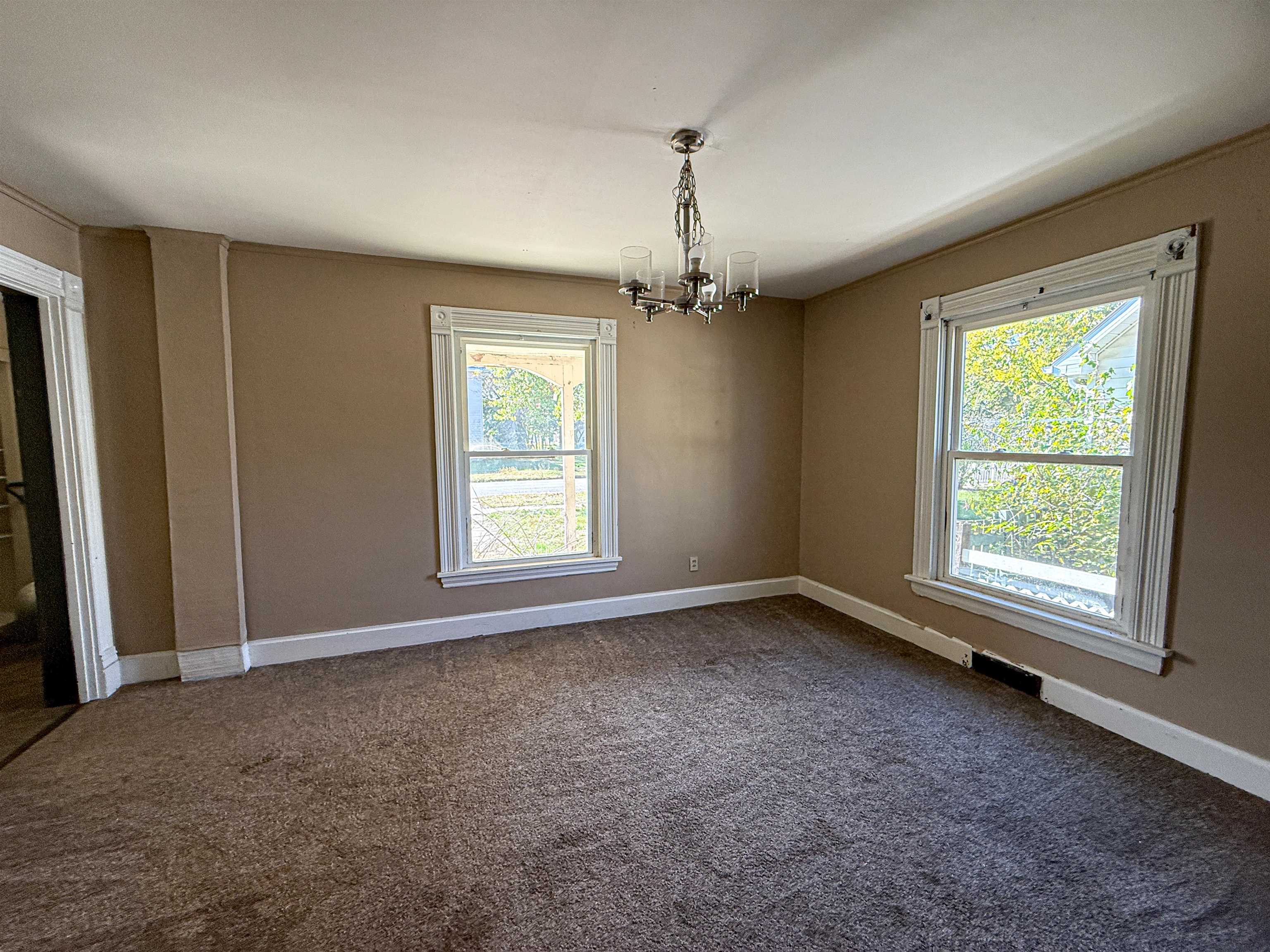 MLS #251370