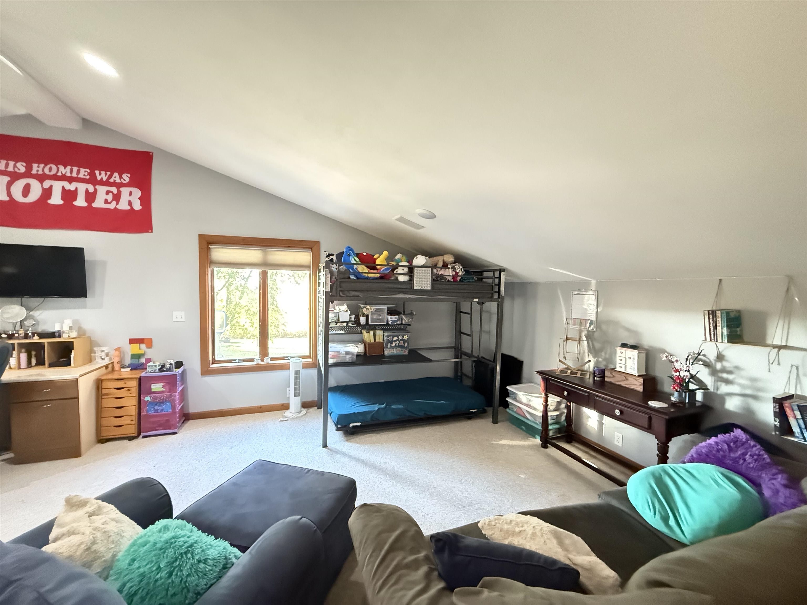 MLS #251373