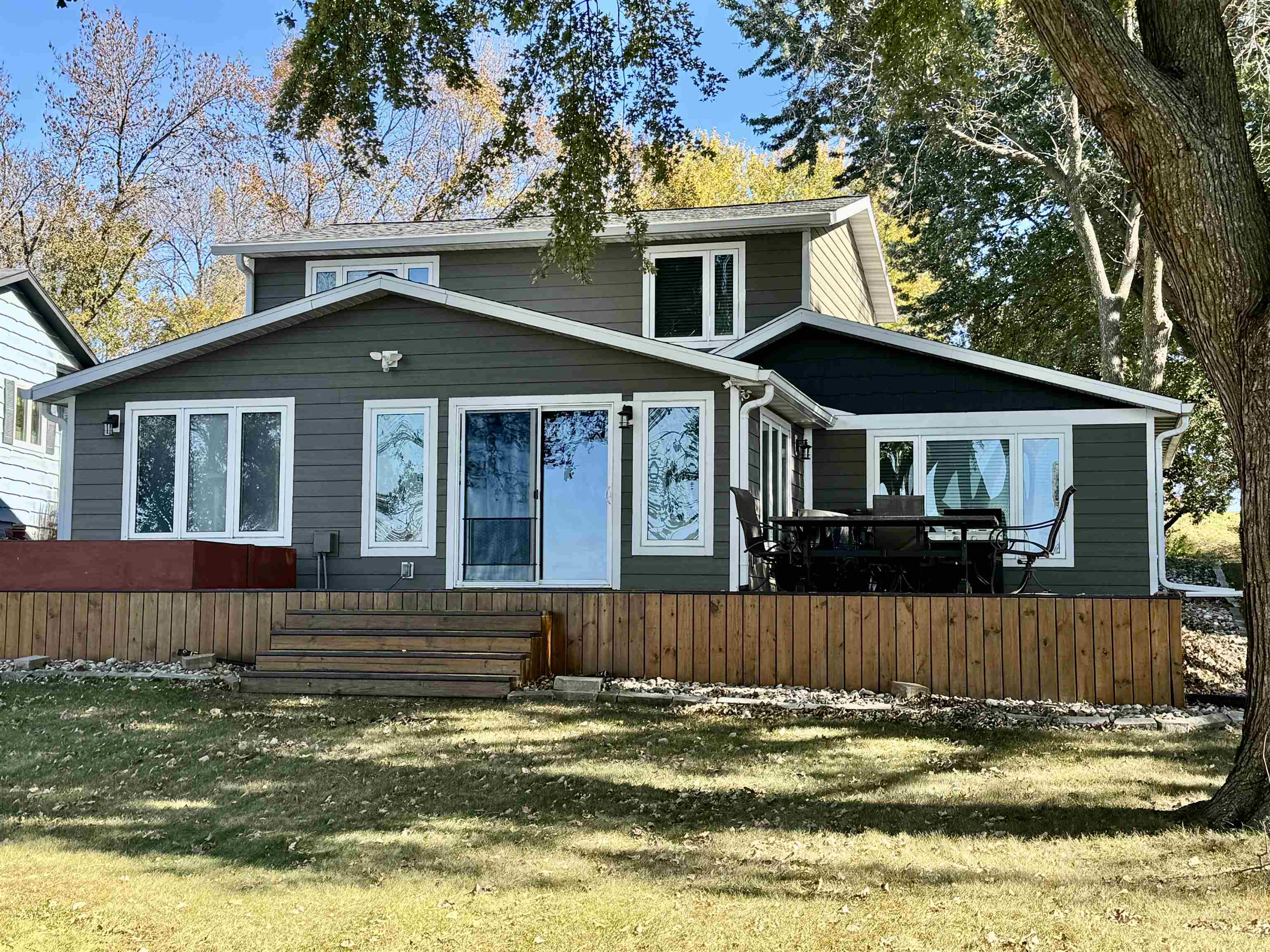 MLS #251375