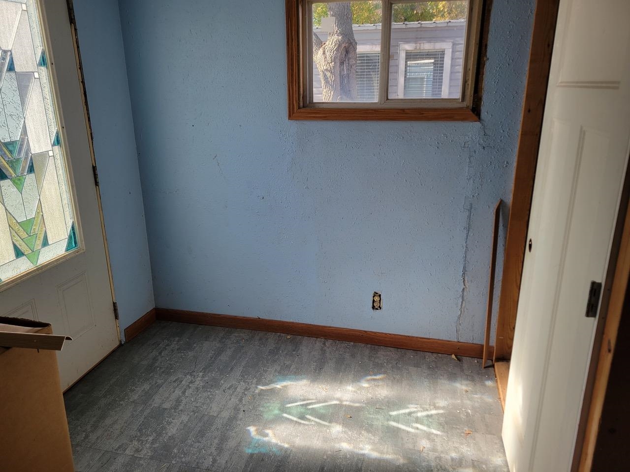 MLS #251377