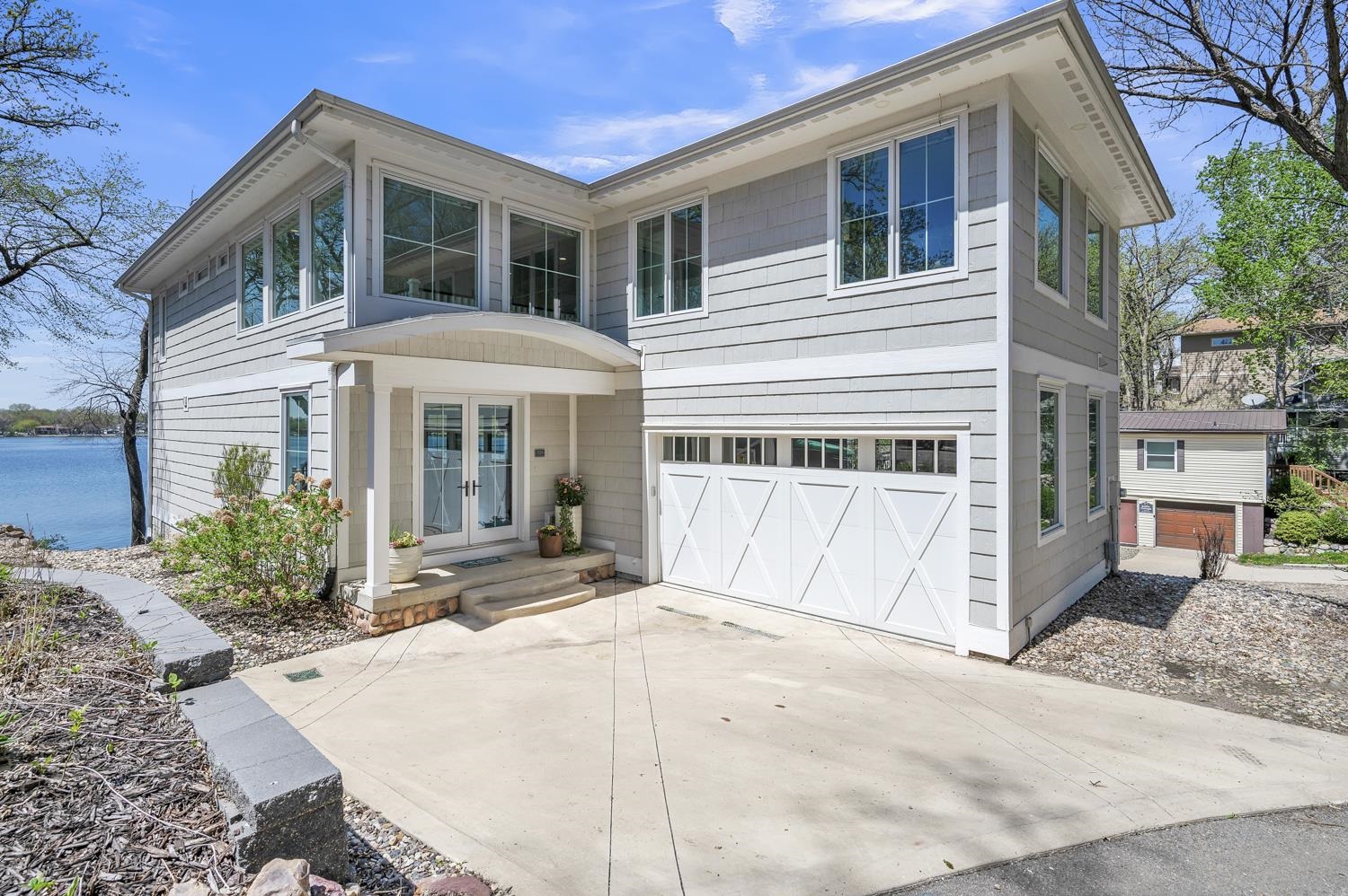 15339 212th Ave, Spirit Lake, IA 51360 