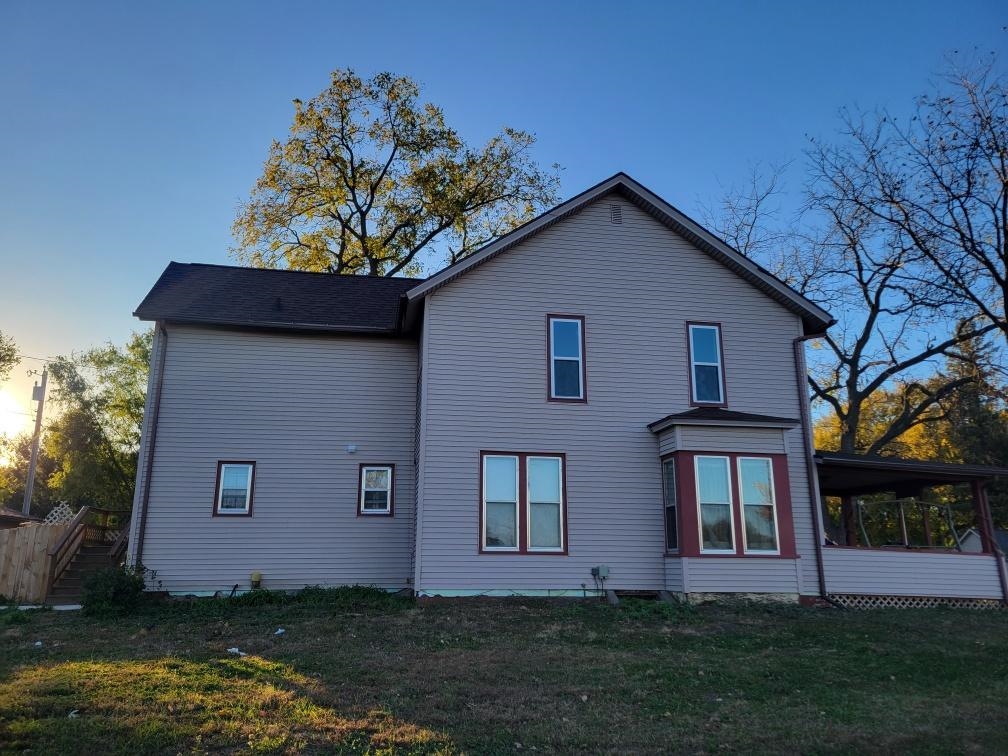 501 18th Street, Spirit Lake, IA 51360 