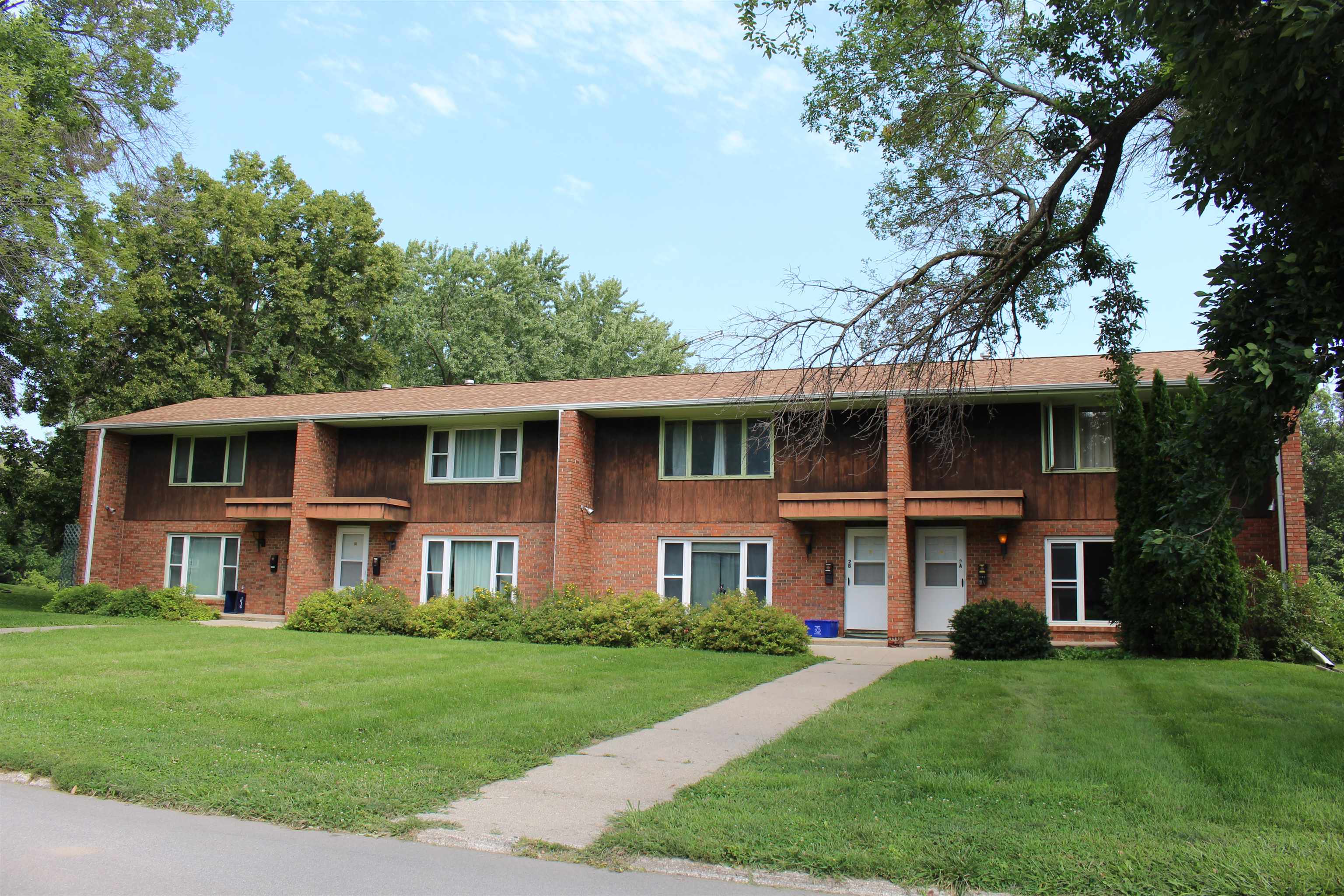 802 Valley View Drive, Ida Grove, IA 51445 