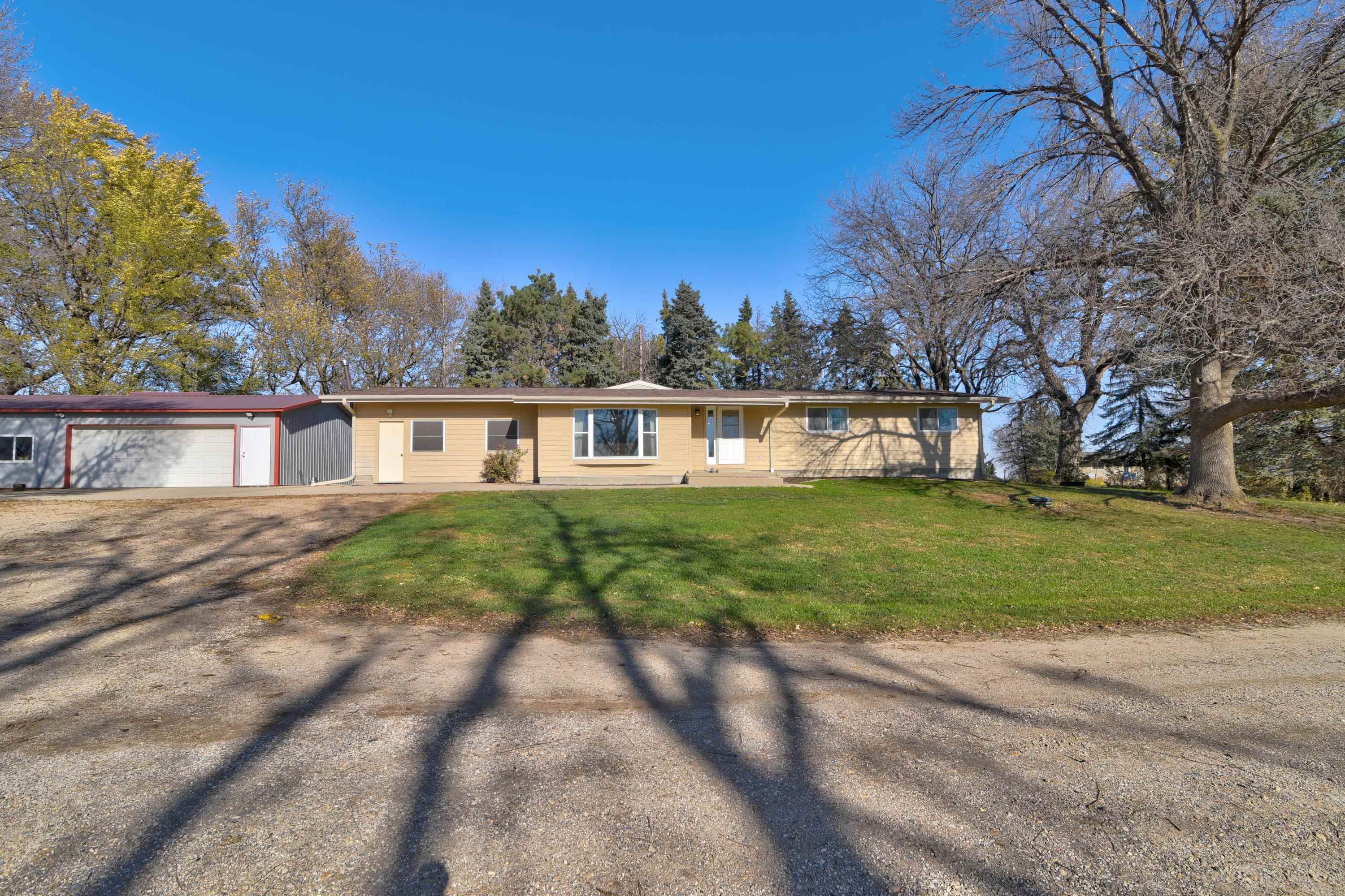 3245 260th Avenue, Spencer, IA 51301 