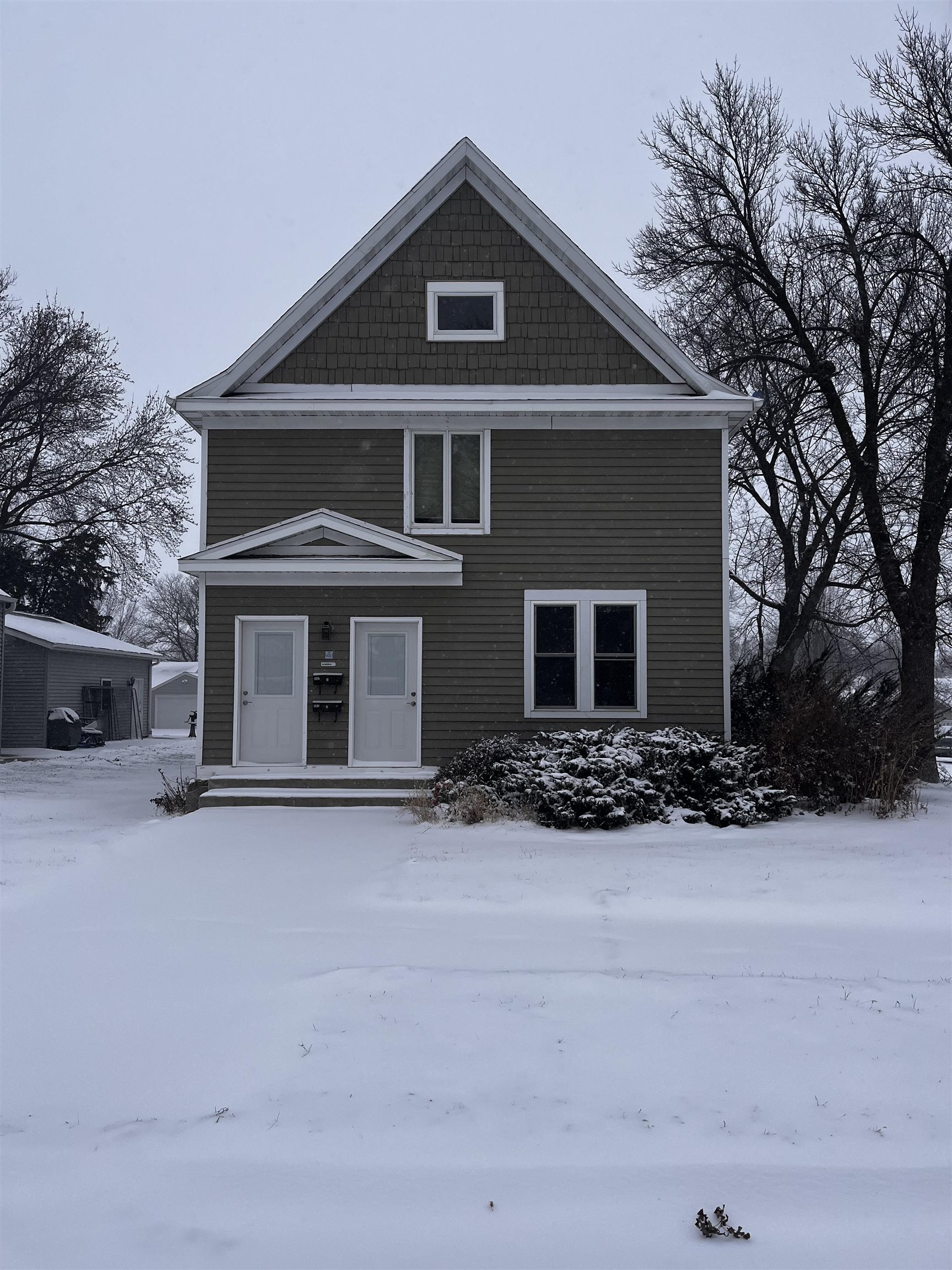 502 Lincoln Street, Springfield, MN 56087 