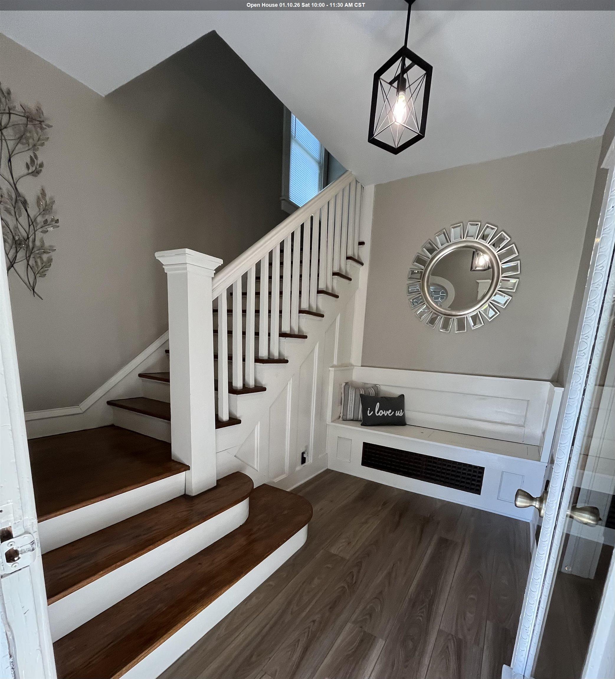 601 W Robins St, Graettinger, IA 51342 