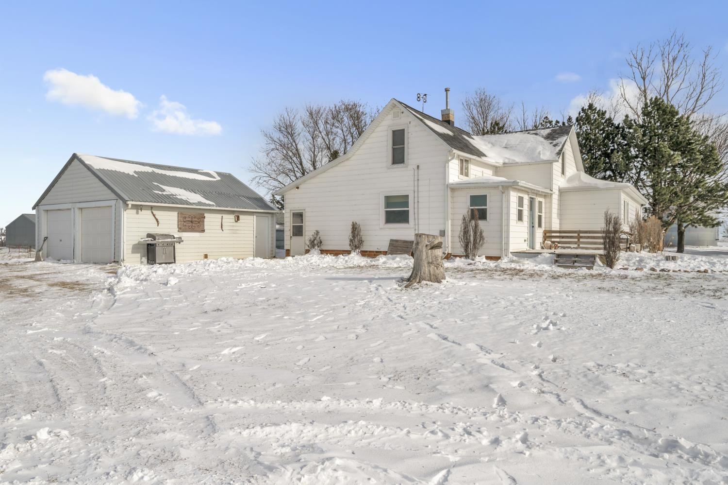 1830 190th Avenue, Milford, IA 51351 