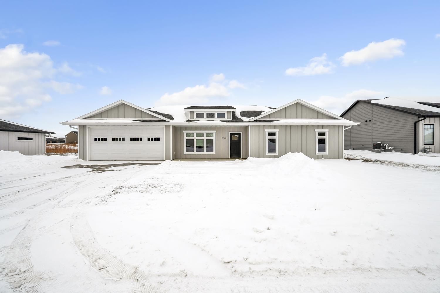 1960 35th Street, Spirit Lake, IA 51360 