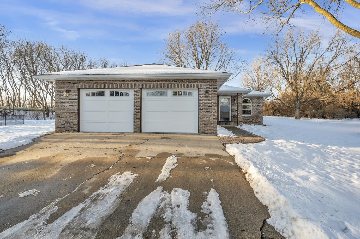 600 Jackson Avenue, Spirit Lake, IA 51360 