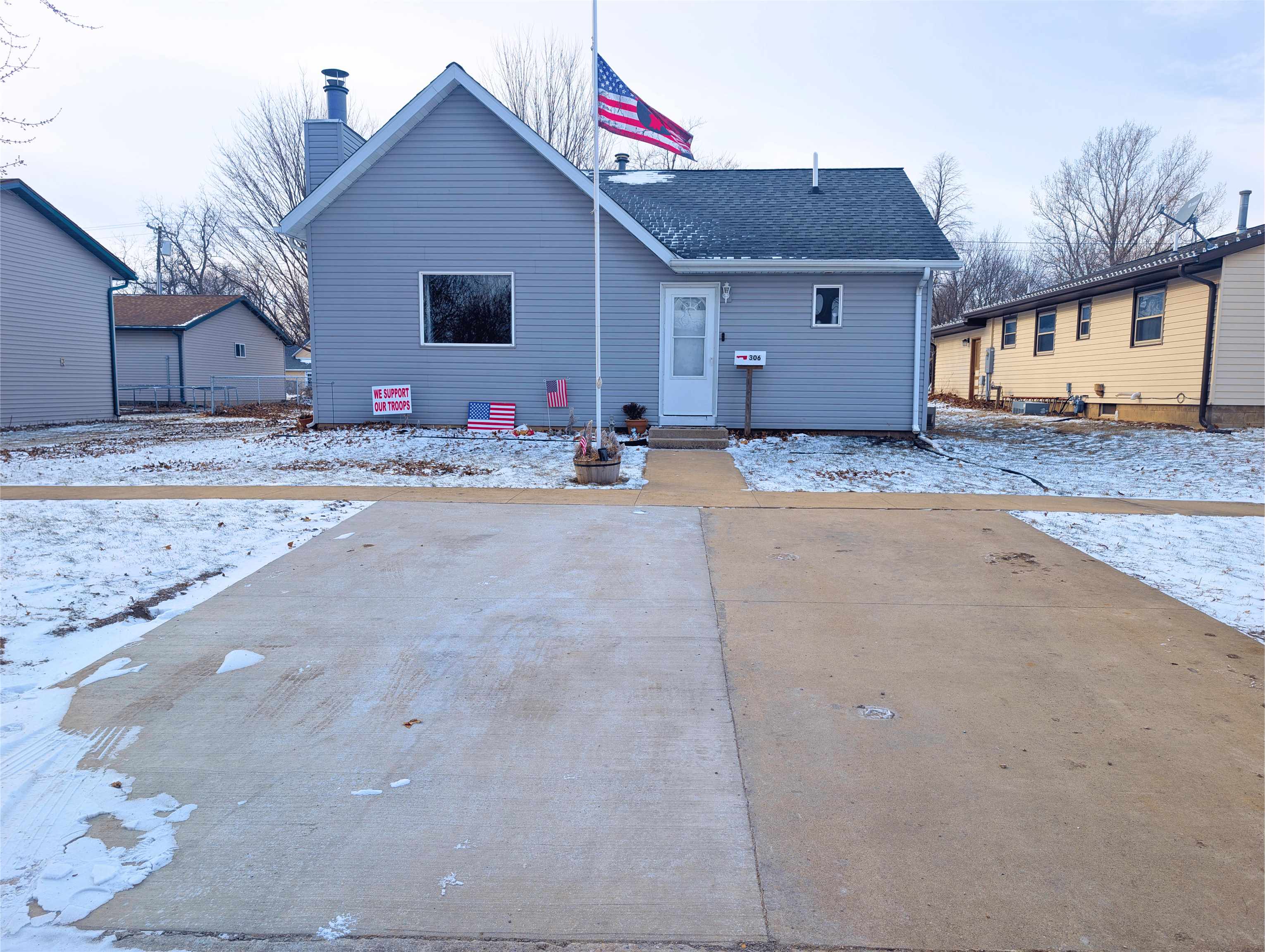 306 Buena Vista Street, Alta, IA 51002 