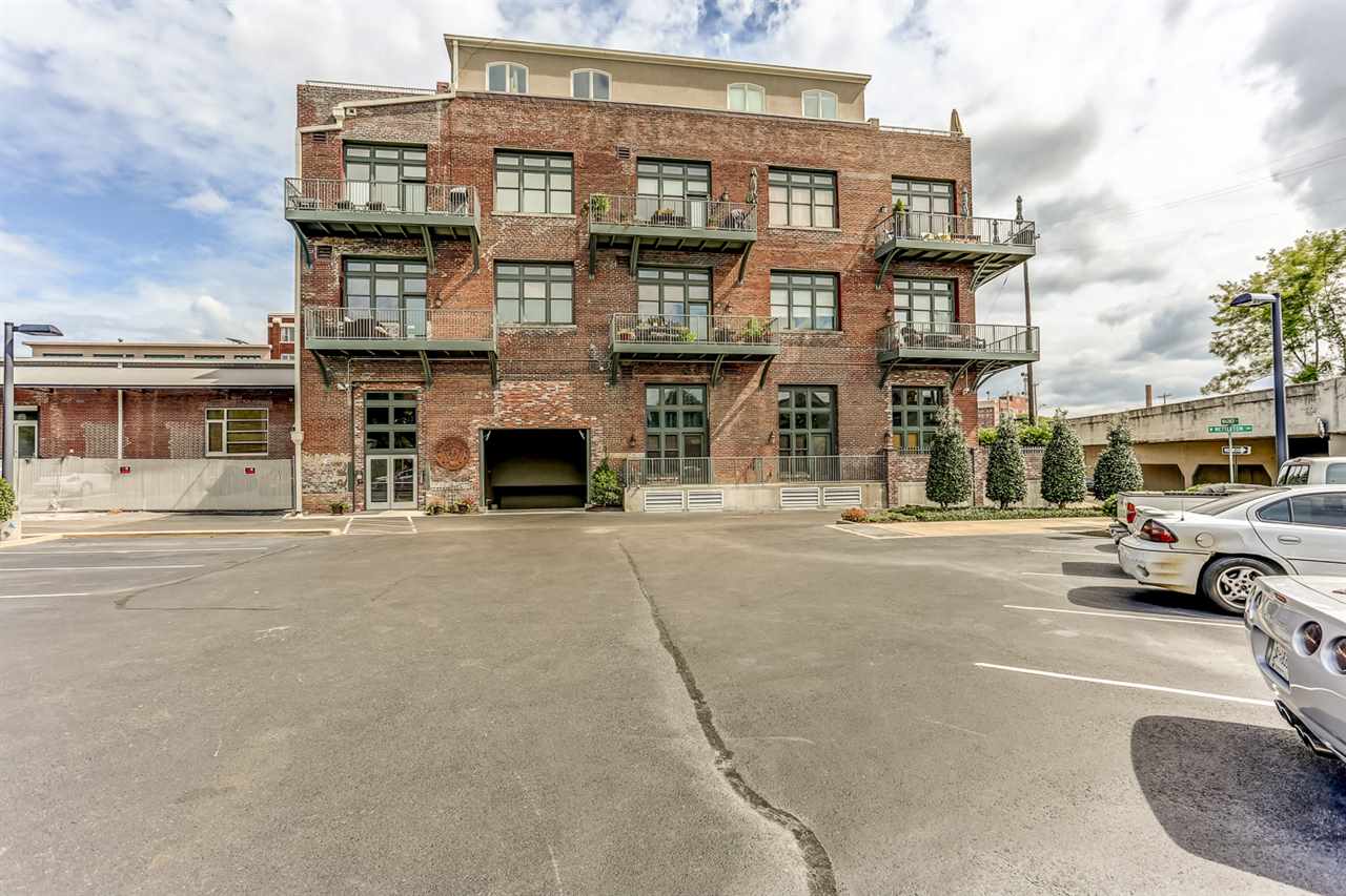 Downtown Memphis Luxury Condos for Sale